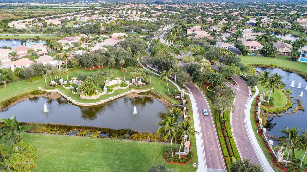 10324 Willow Oaks Trail