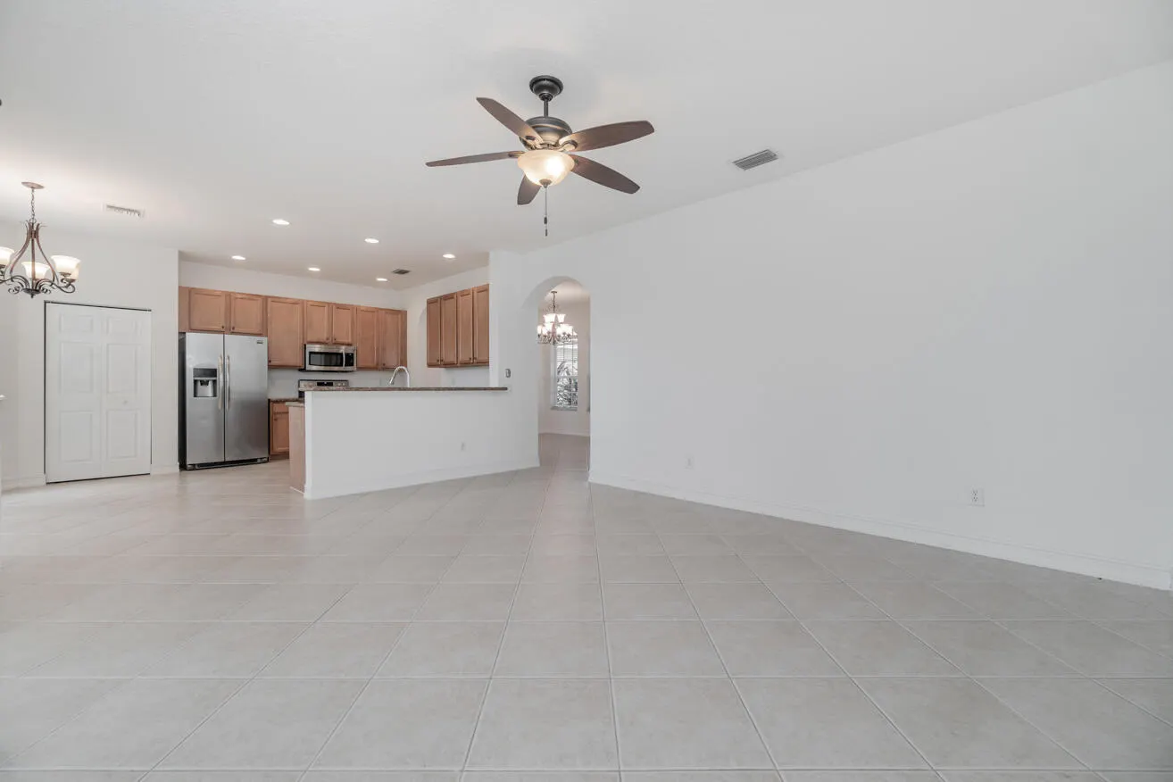 10324 Willow Oaks Trail