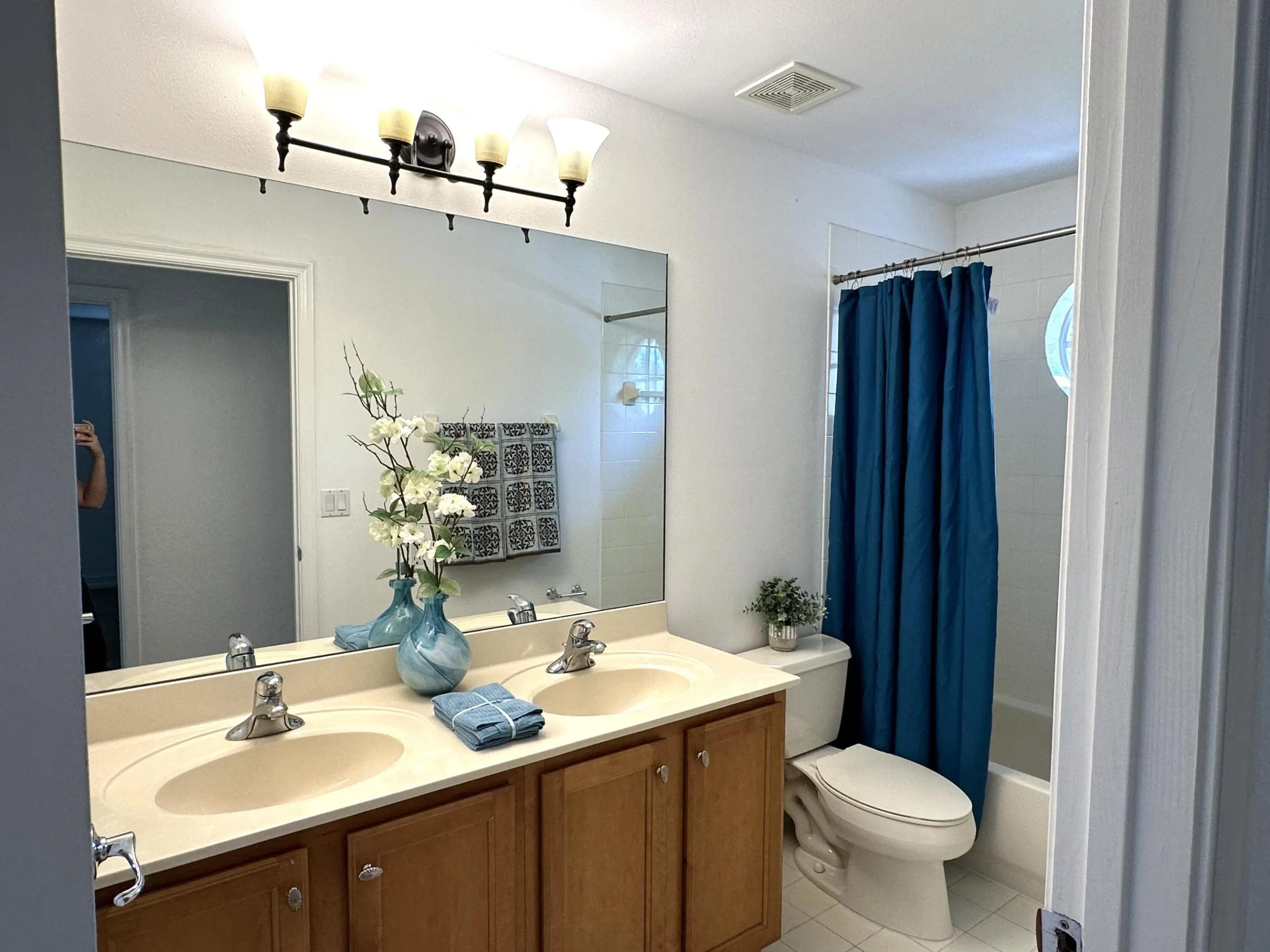 10324 Willow Oaks Trail