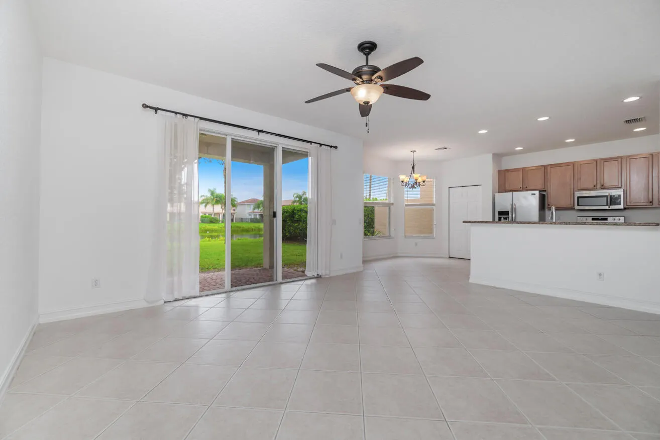 10324 Willow Oaks Trail