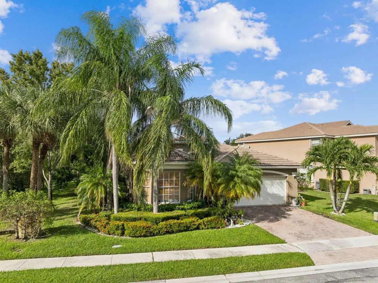 5521 ALBIN Drive