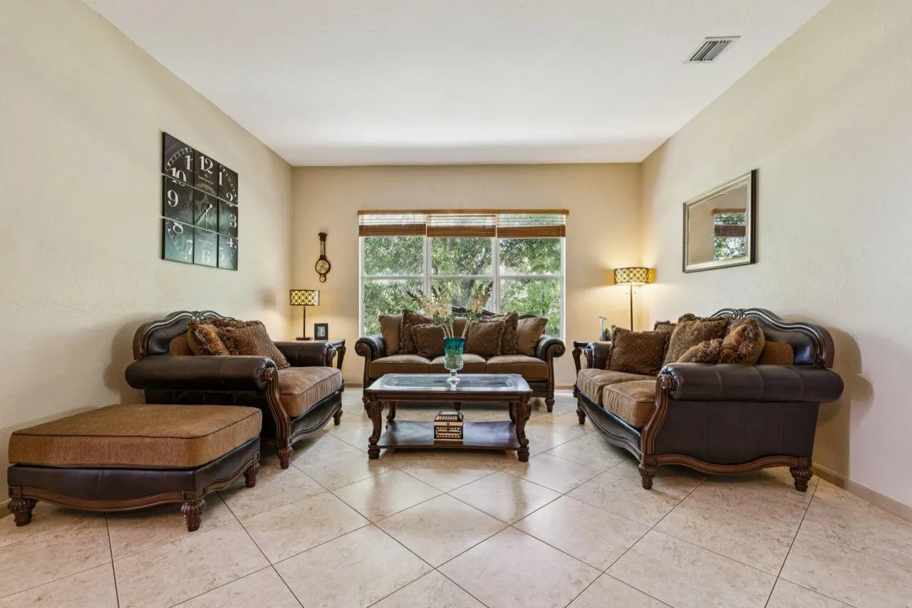 5521 ALBIN Drive