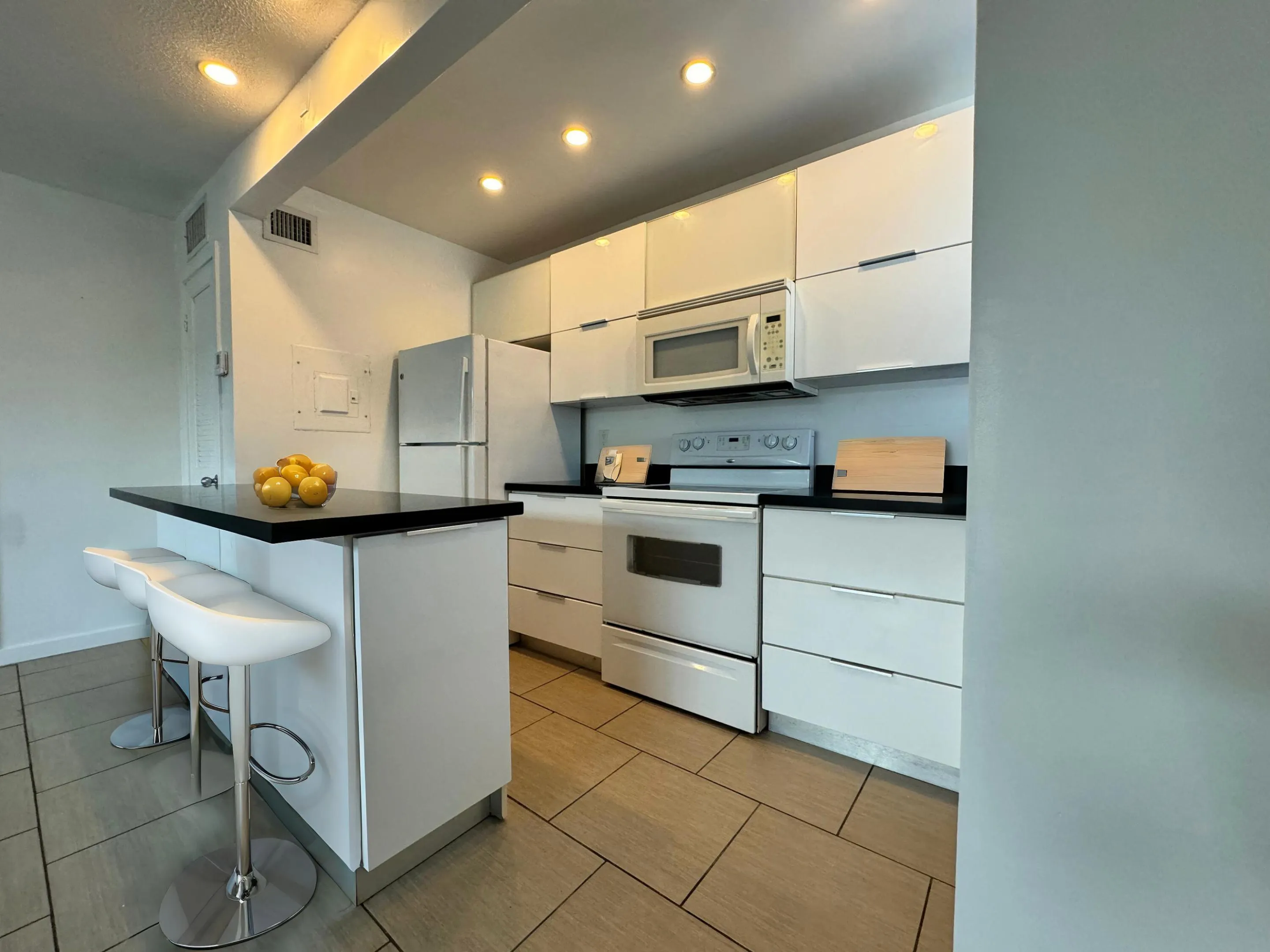 2830 NE 30th Street #9