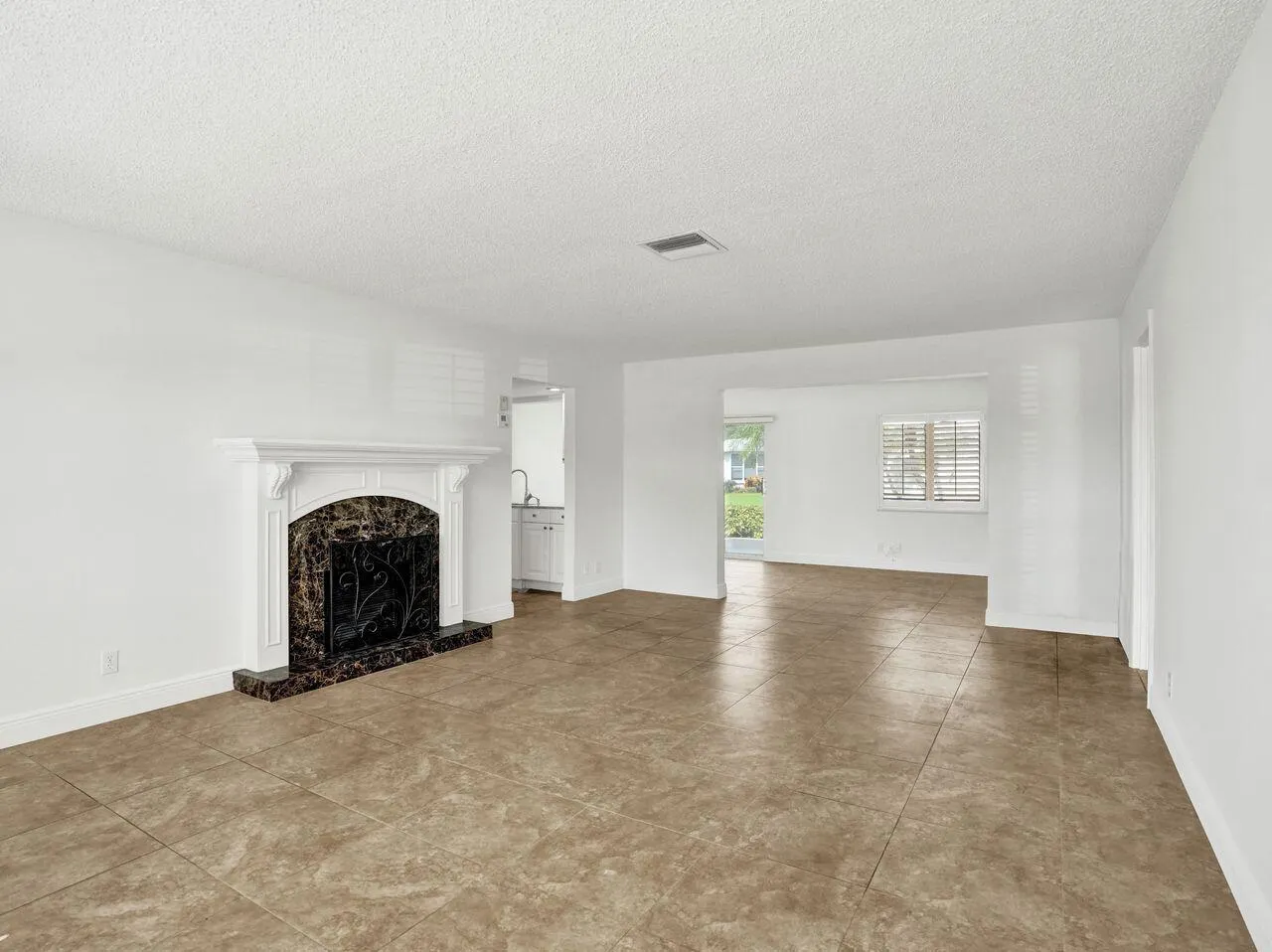 605 SW 21ST Circle