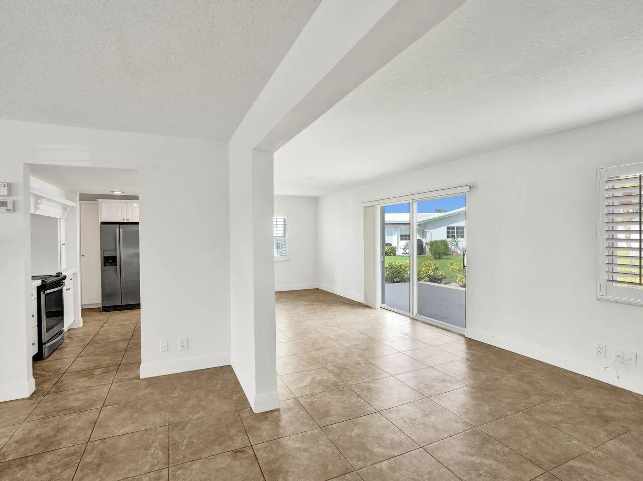 605 SW 21ST Circle
