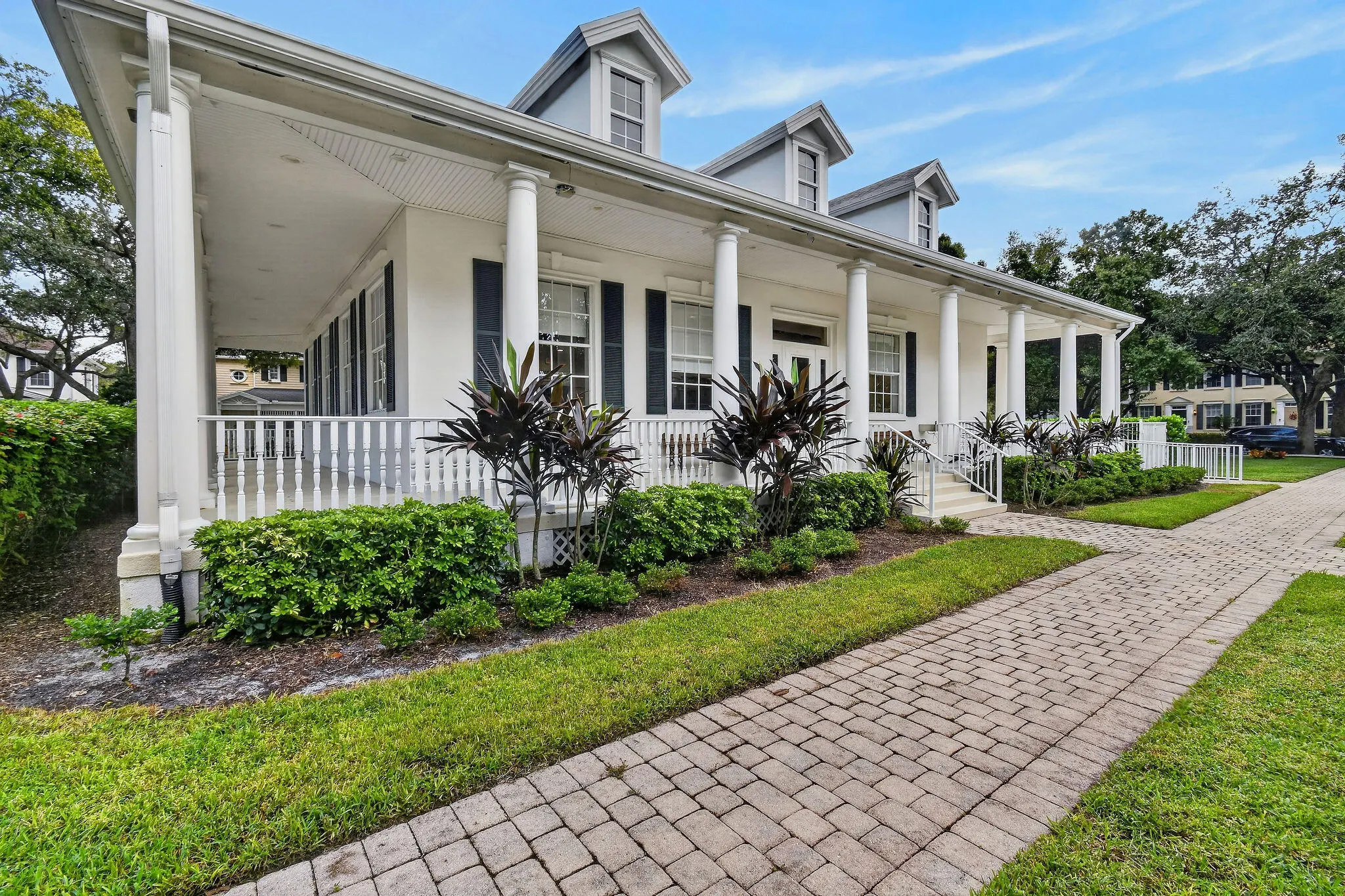 340 Jacaranda Drive