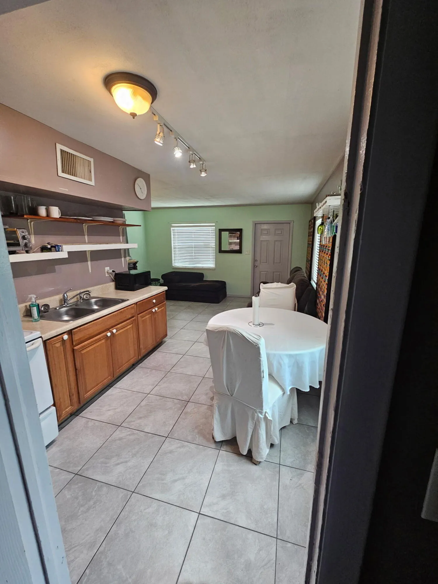 438 N 7th Street #B