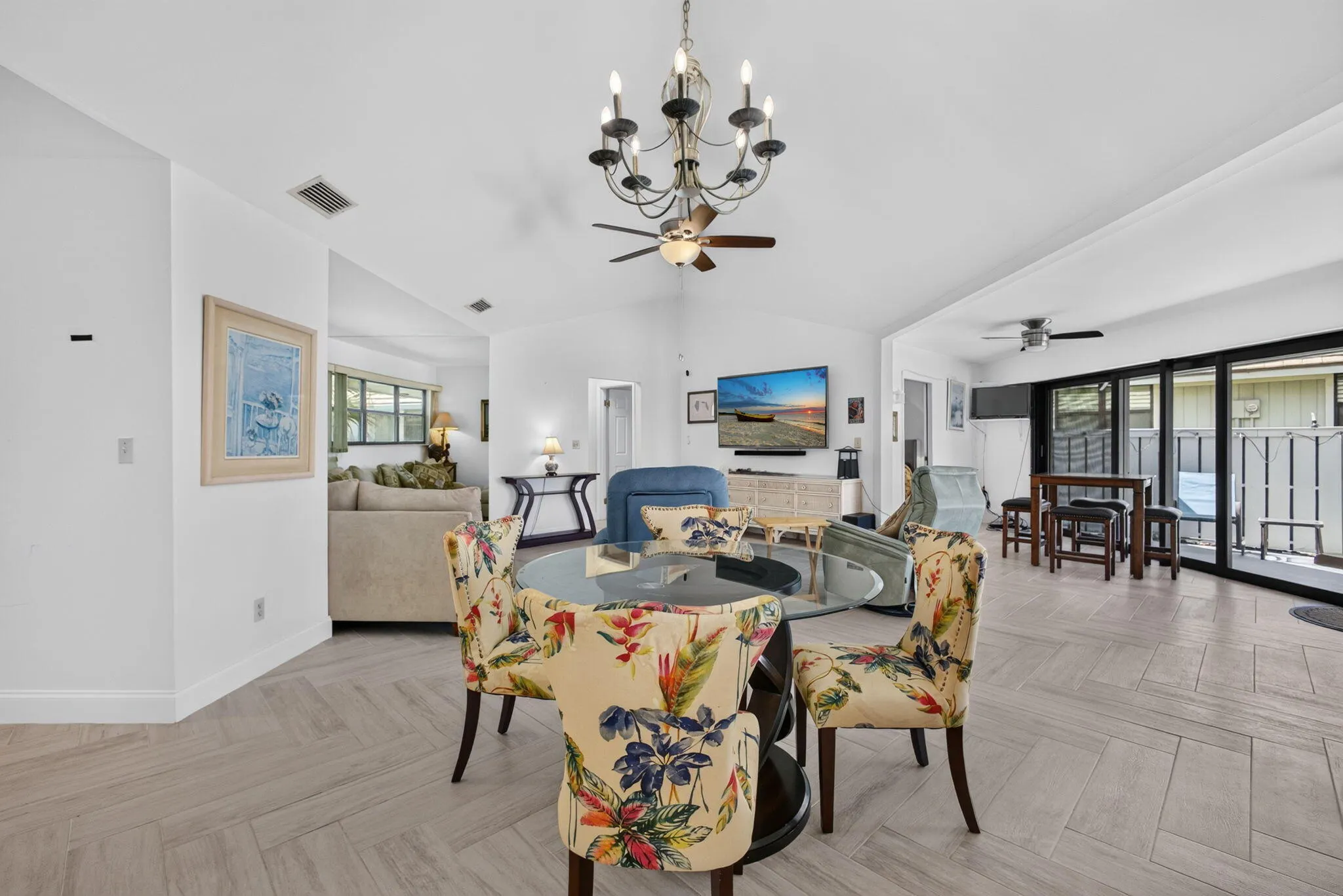 1127 E SEMINOLE Avenue #15D