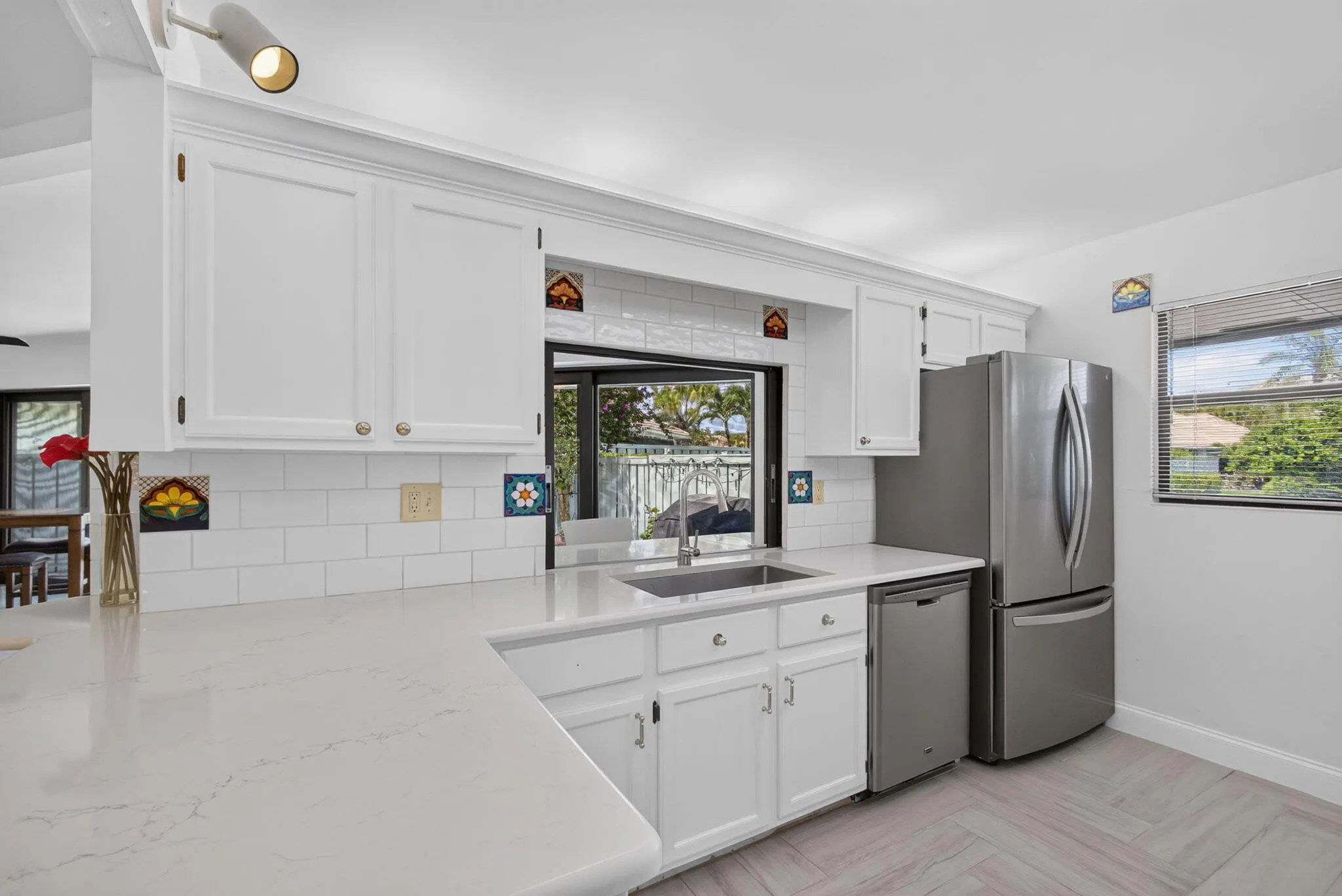 1127 E SEMINOLE Avenue #15D