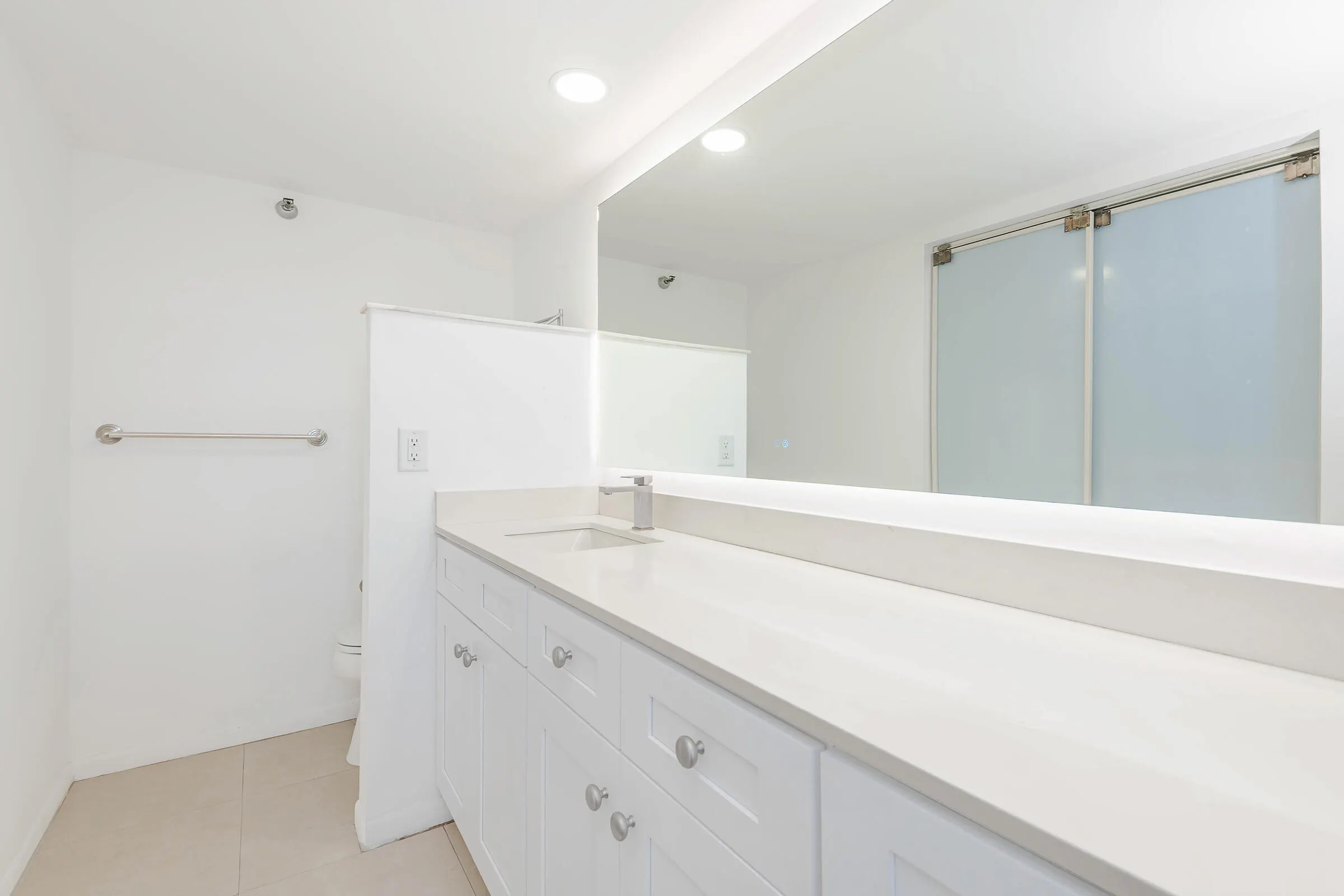 9235 SW 8th Street #502