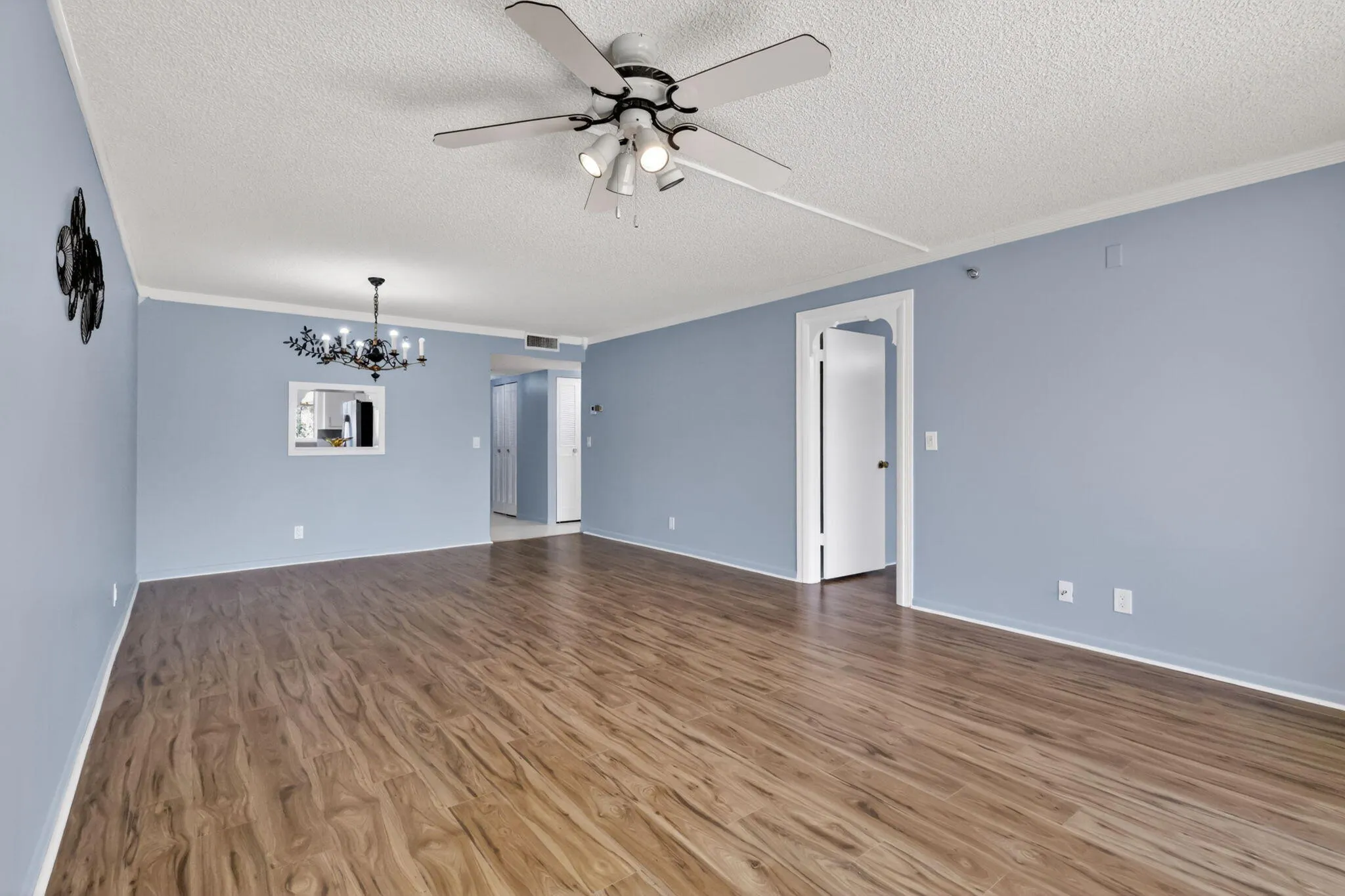7770 Tahiti Lane #102