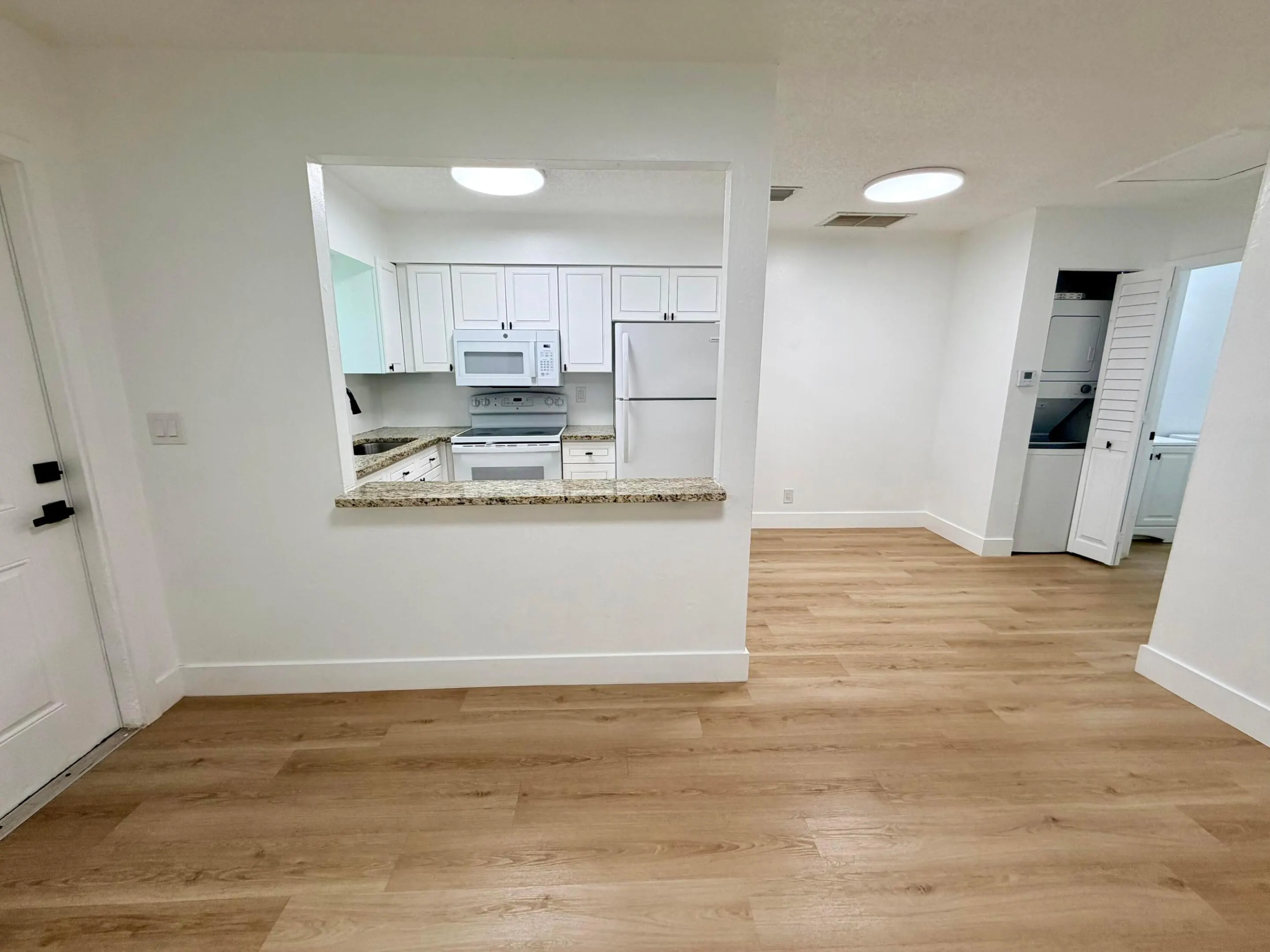 334 SW Avondale Drive #1