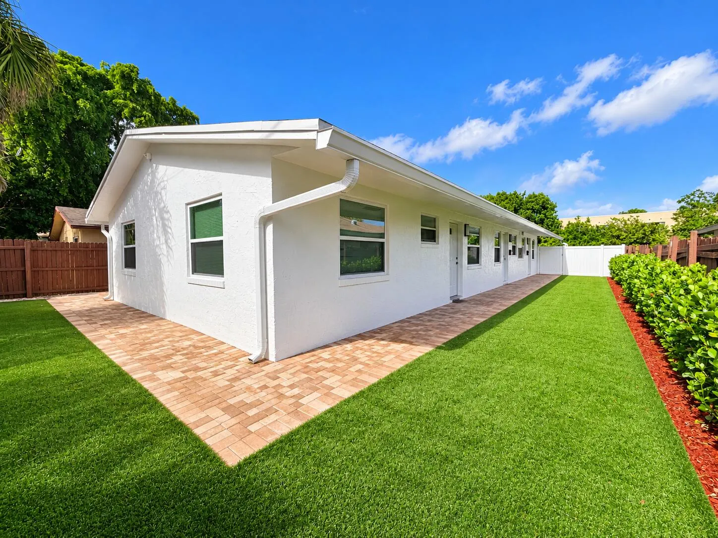 334 SW Avondale Drive #1