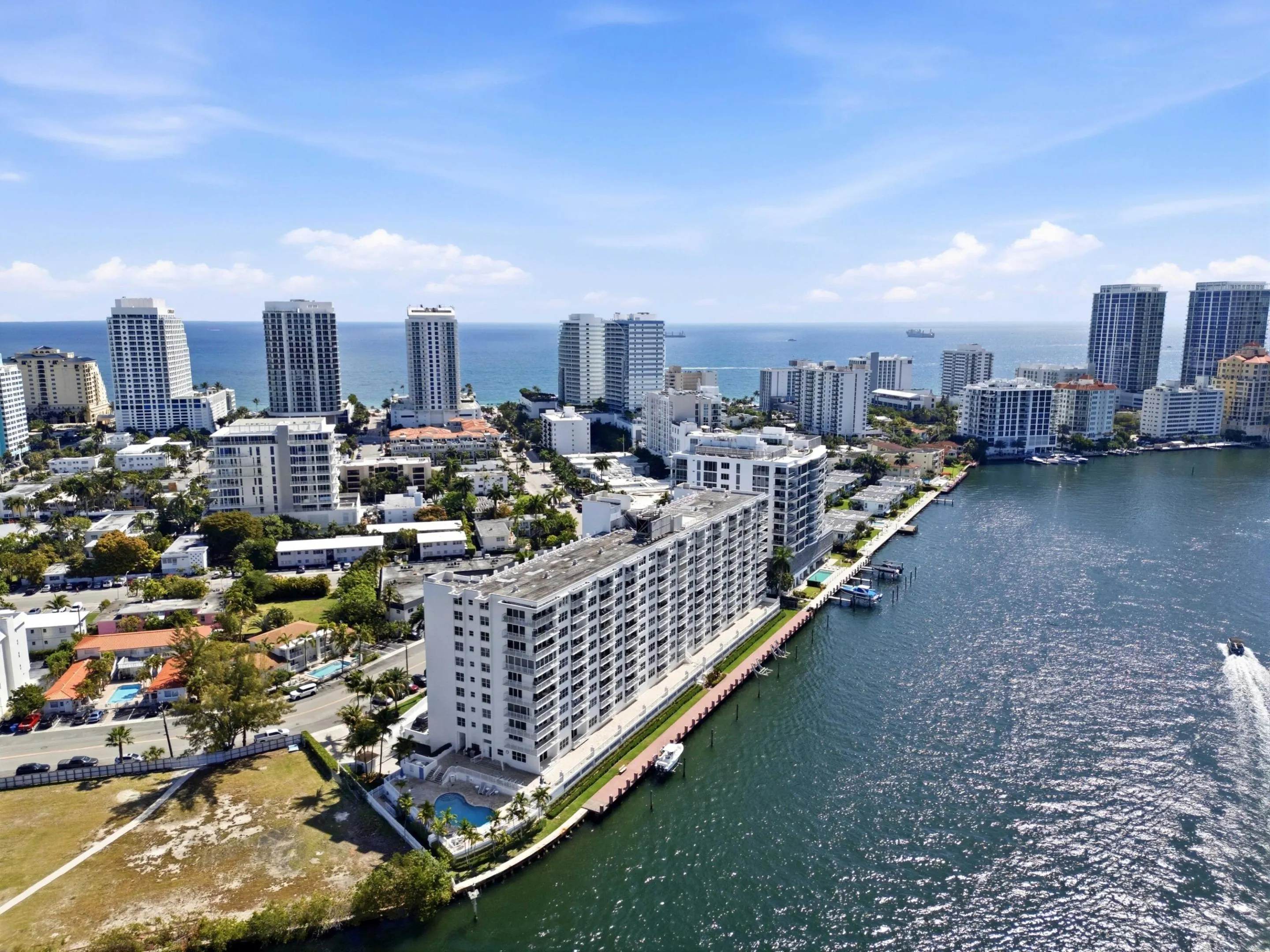 511 BAYSHORE Drive #410