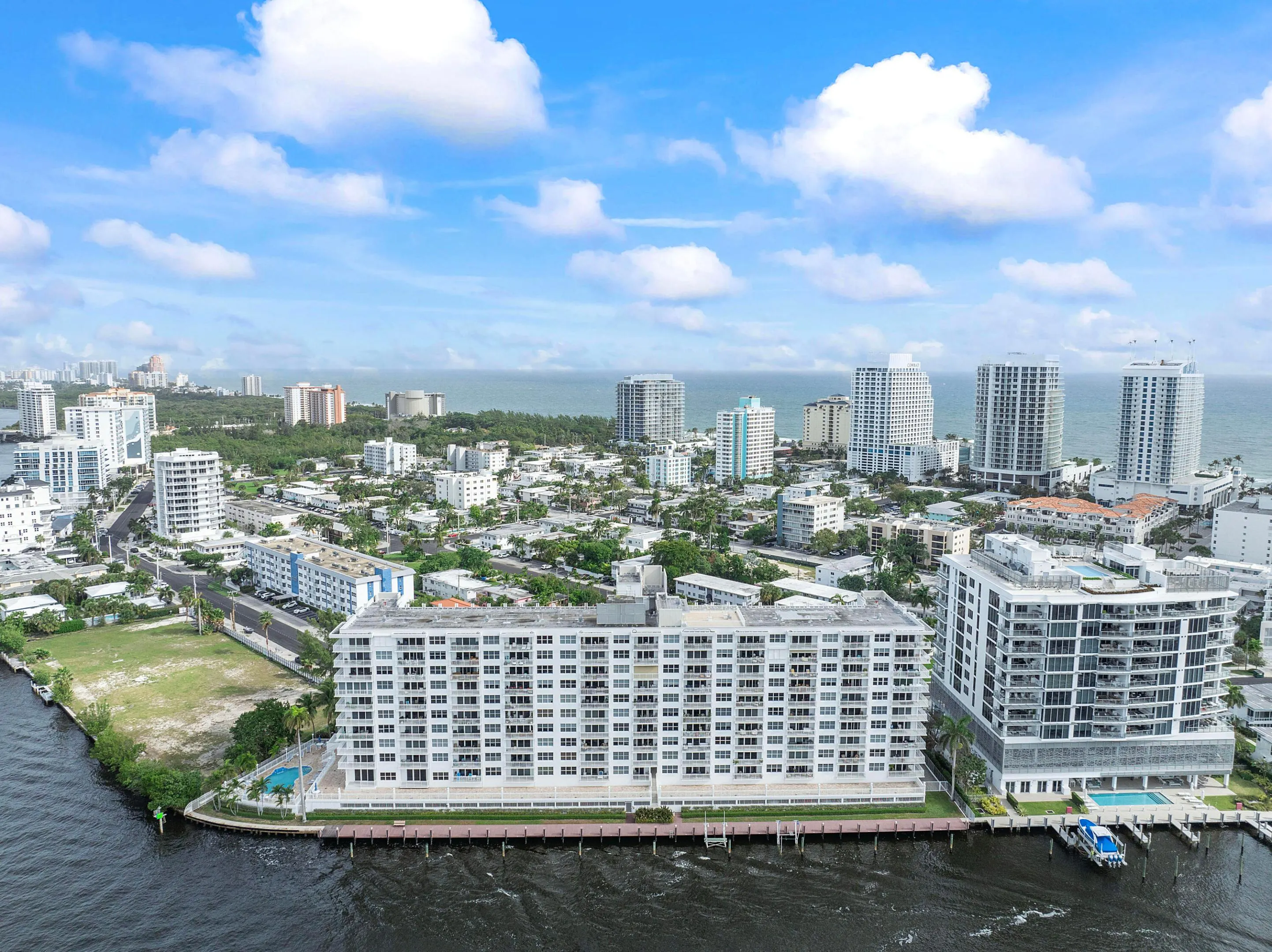 511 BAYSHORE Drive #410