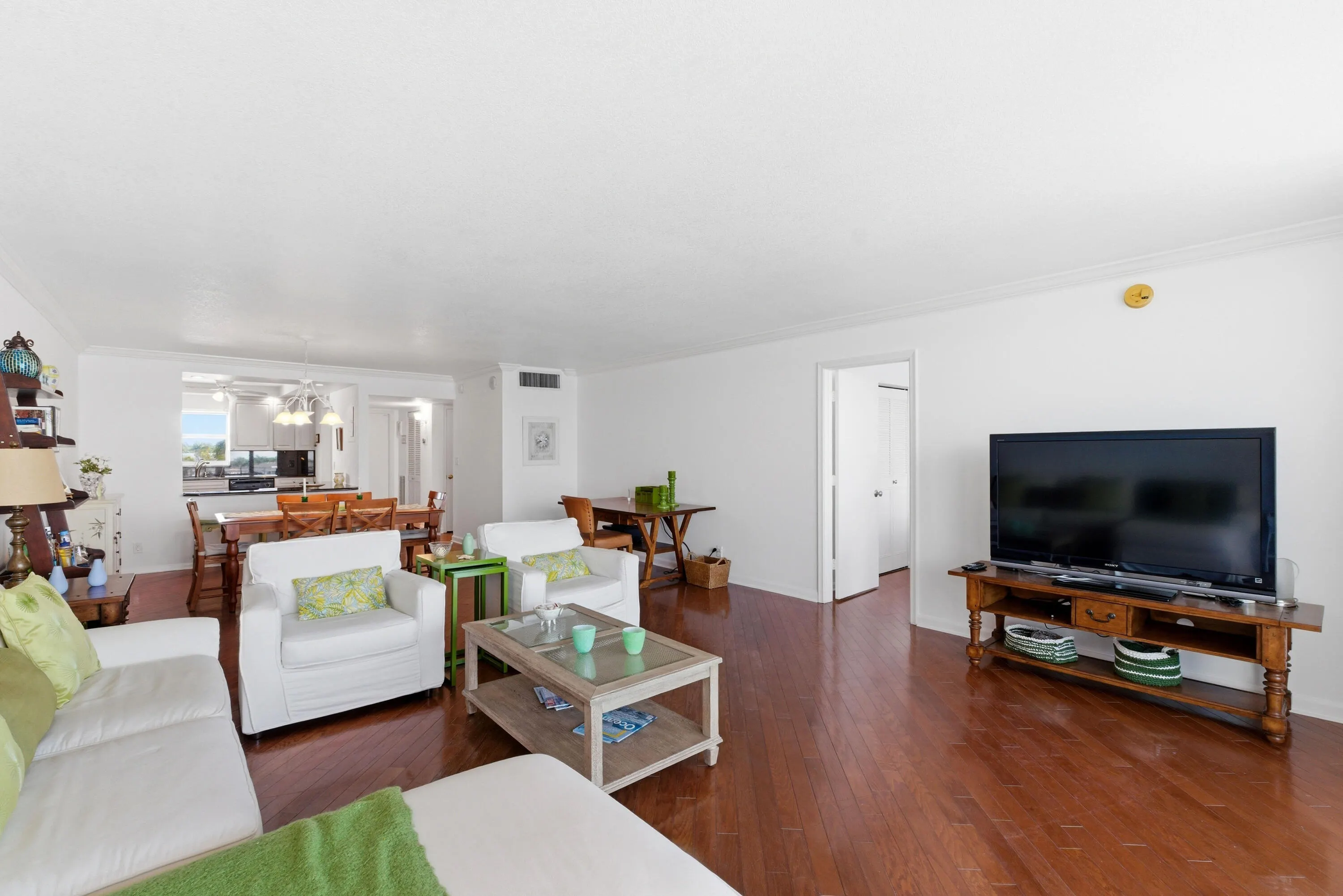 511 BAYSHORE Drive #410