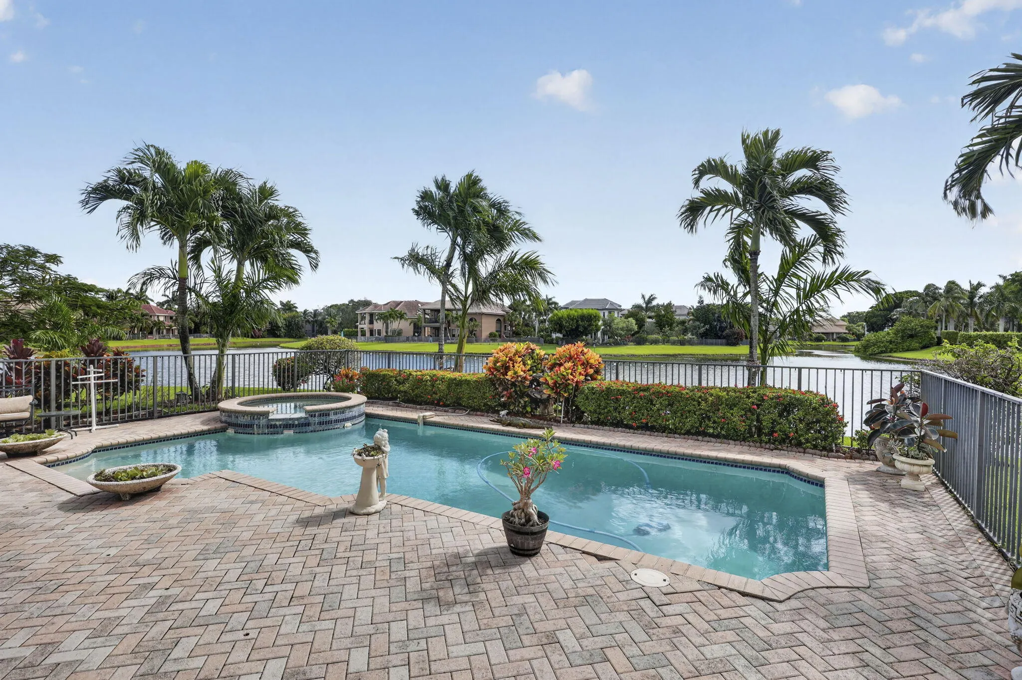 3417 Collonade Drive