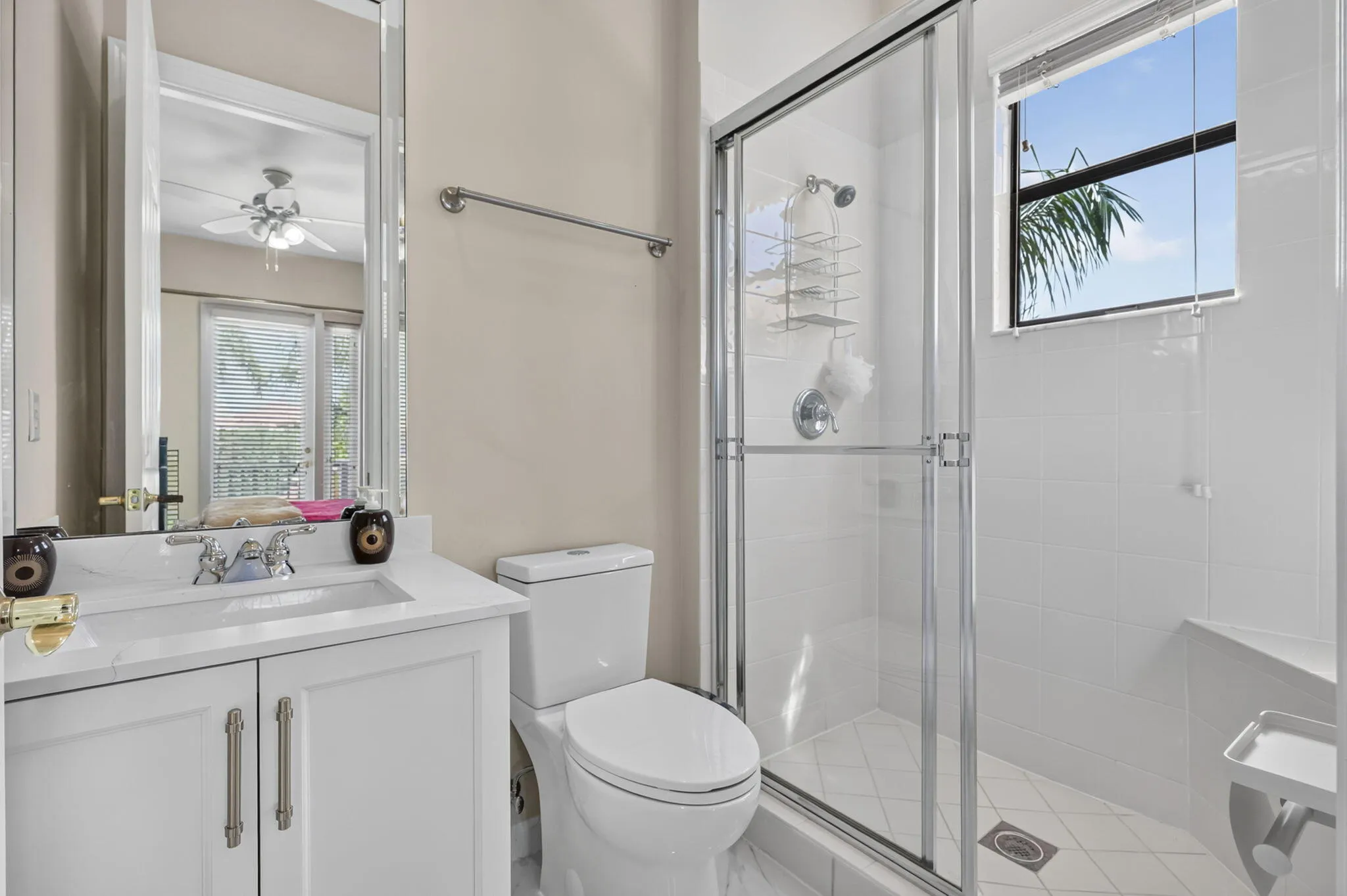 3417 Collonade Drive