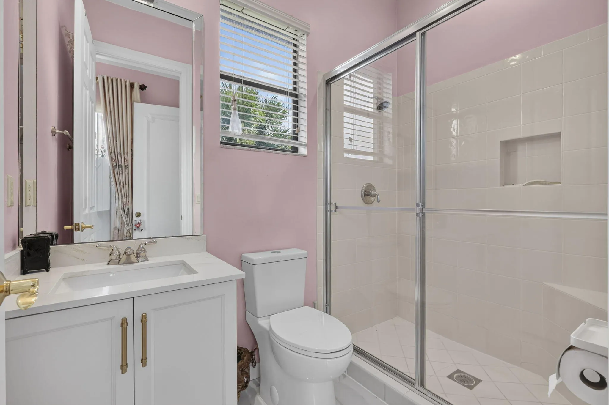 3417 Collonade Drive