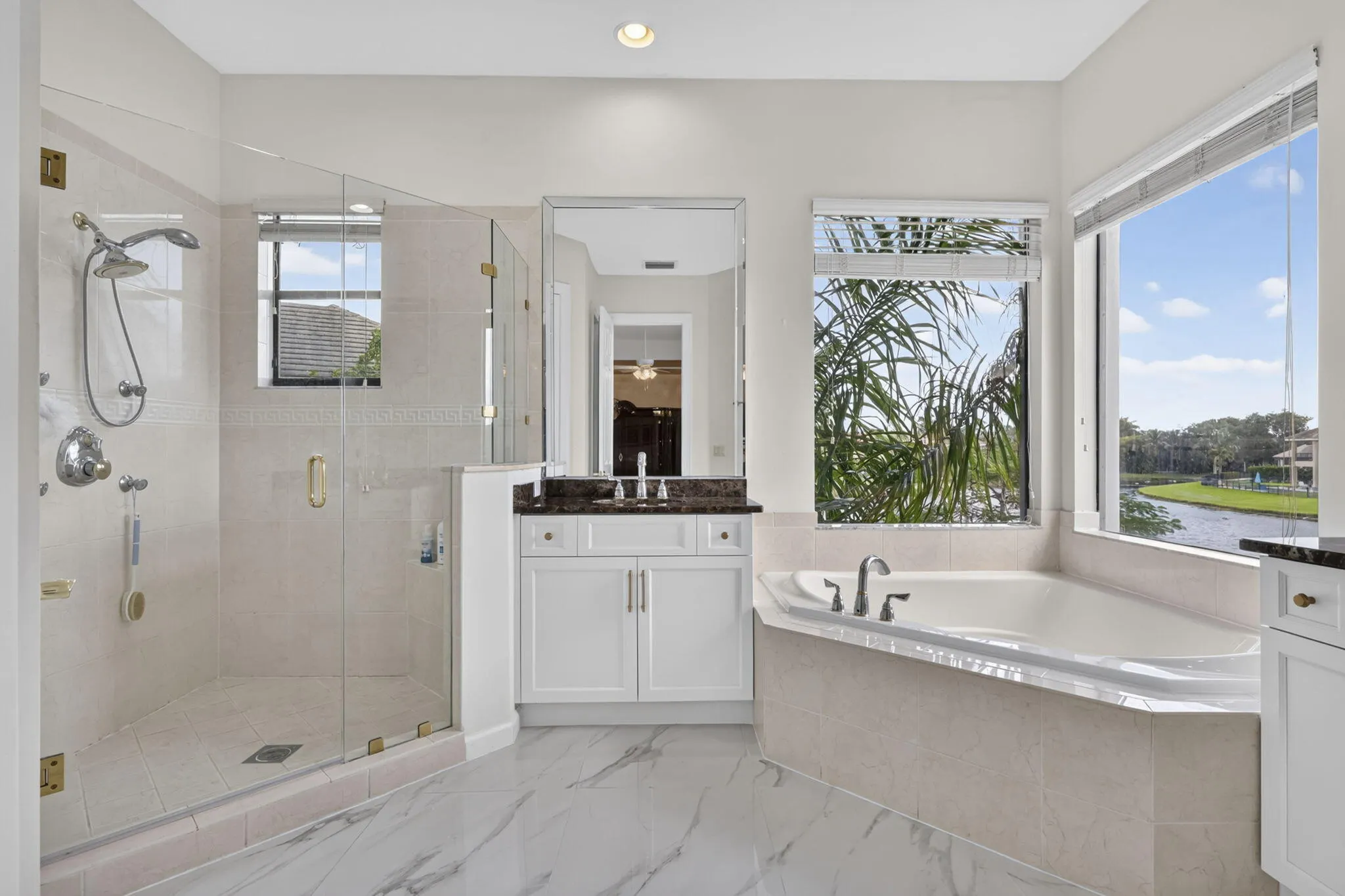 3417 Collonade Drive
