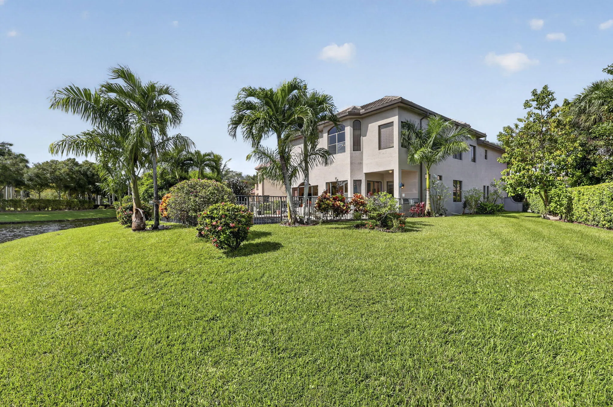 3417 Collonade Drive