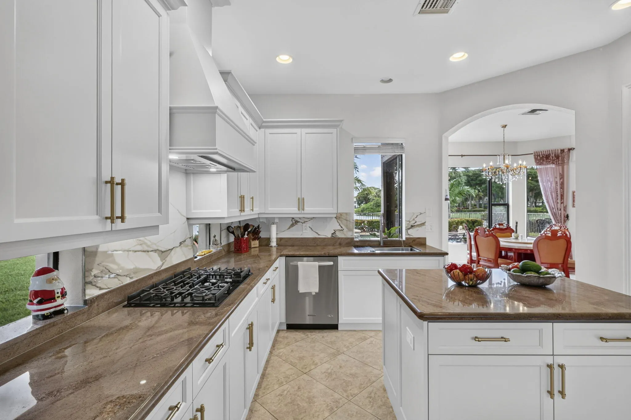 3417 Collonade Drive