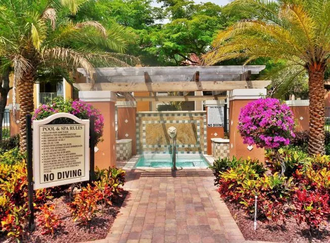 7864 SONOMA SPRINGS Circle #208