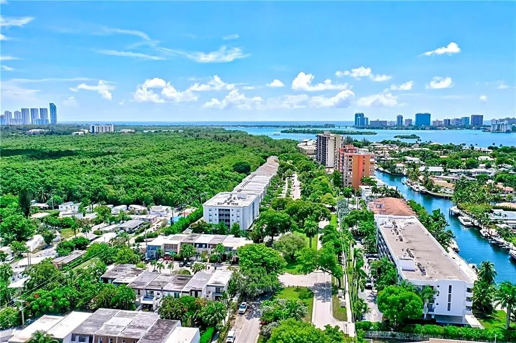 2350 NE 135th Street #1212