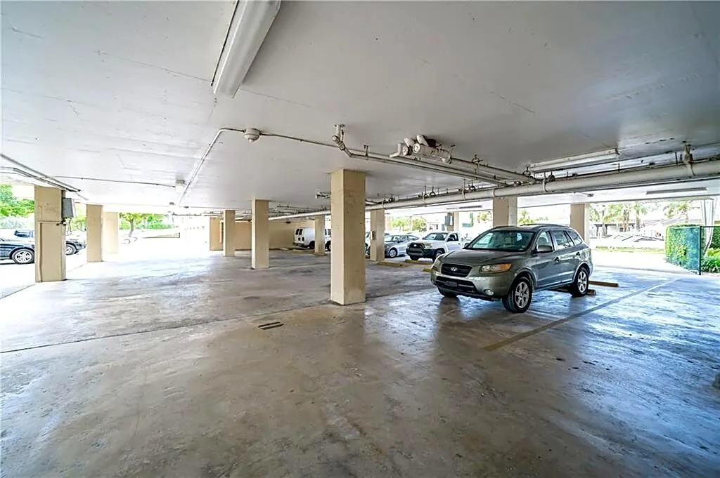 2350 NE 135th Street #1212