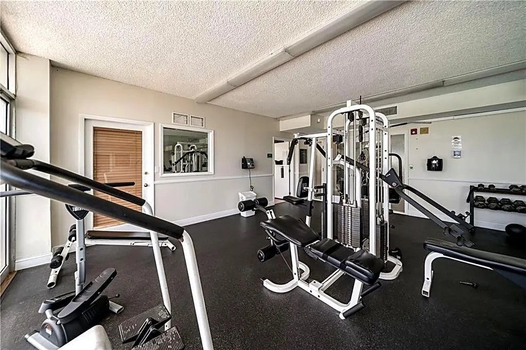 2350 NE 135th Street #1212