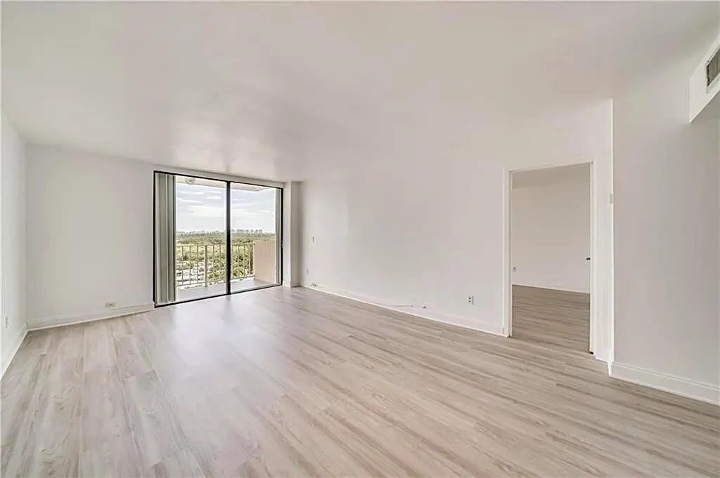 2350 NE 135th Street #1212