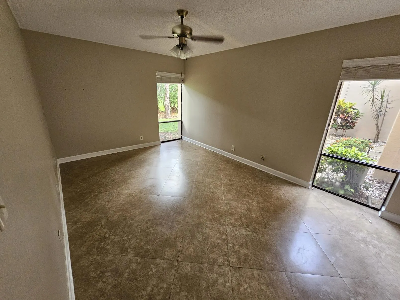 6424 PUMPKIN SEED Circle #116