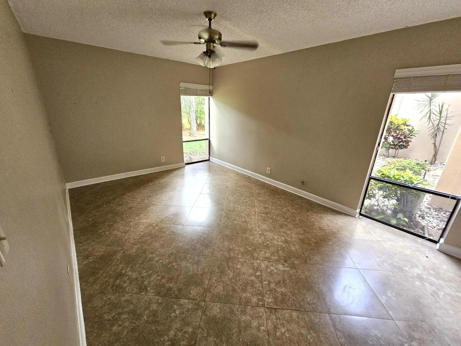 6424 PUMPKIN SEED Circle #116