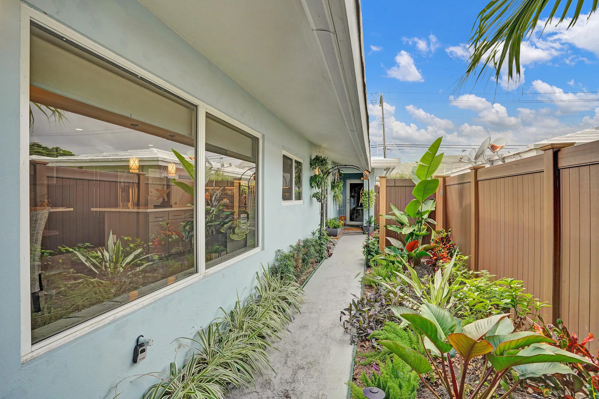 1236 NE 18th Avenue #B-C