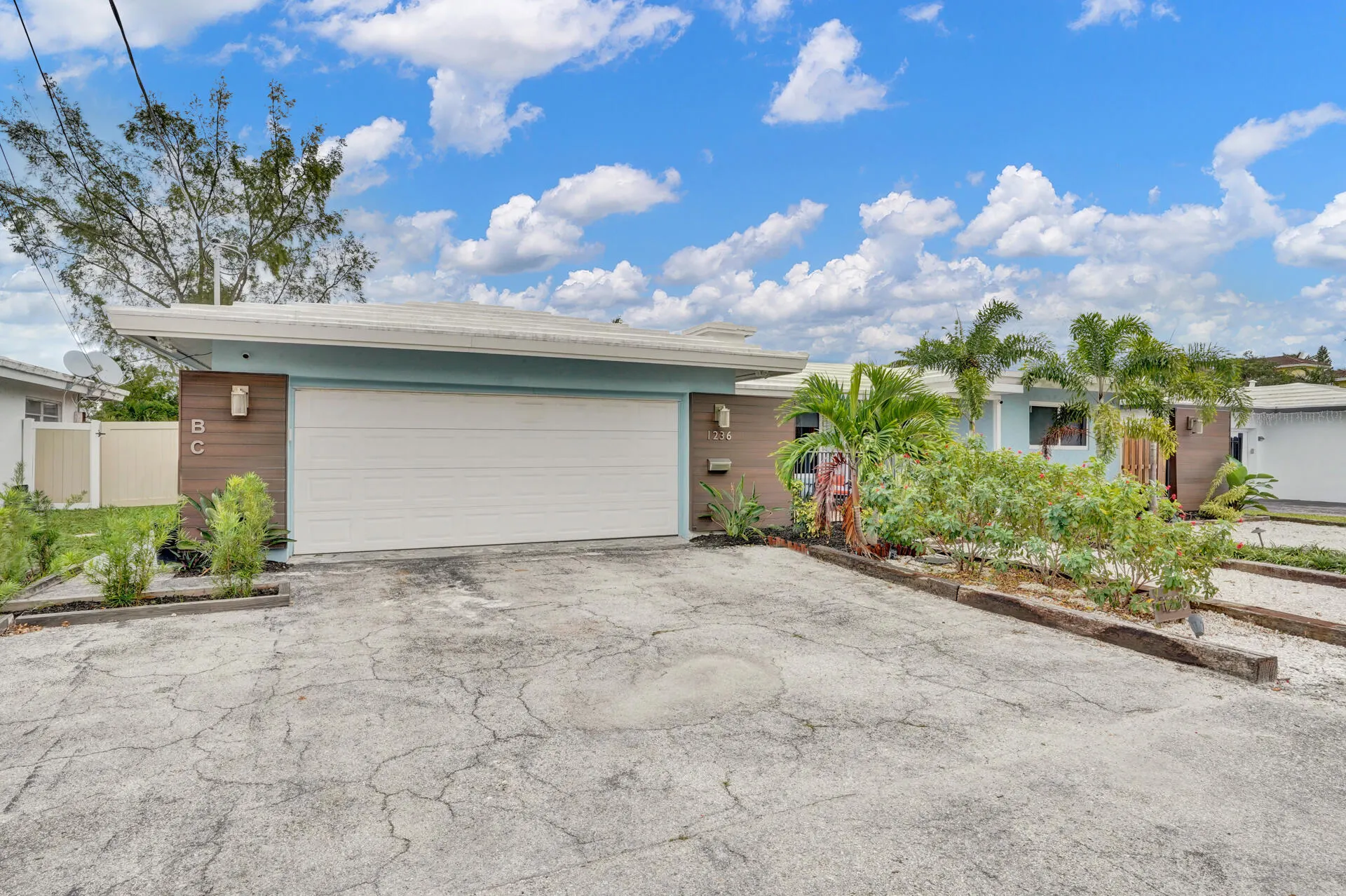 1236 NE 18th Avenue #B-C