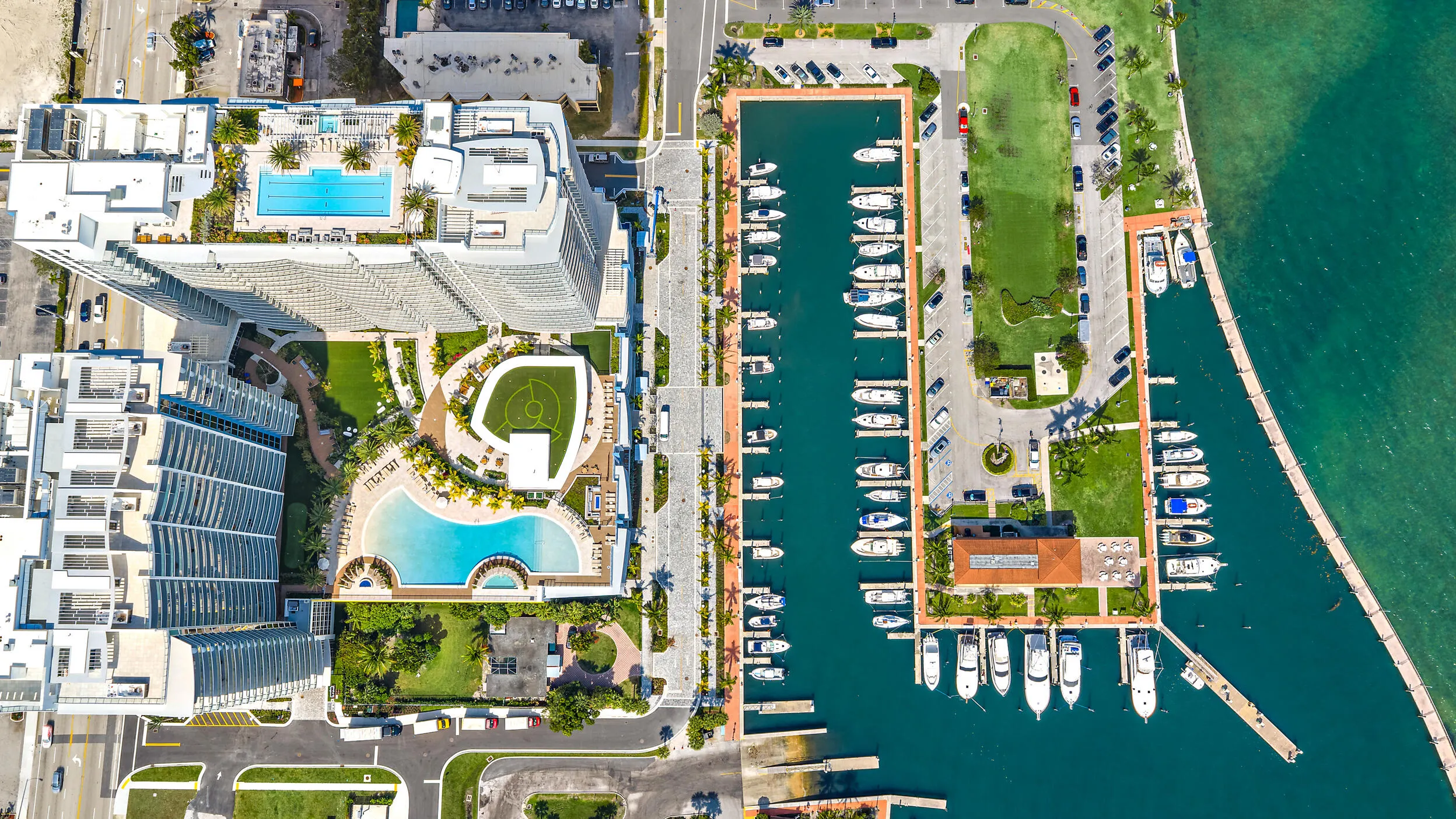 220 Lake Shore Drive #1402