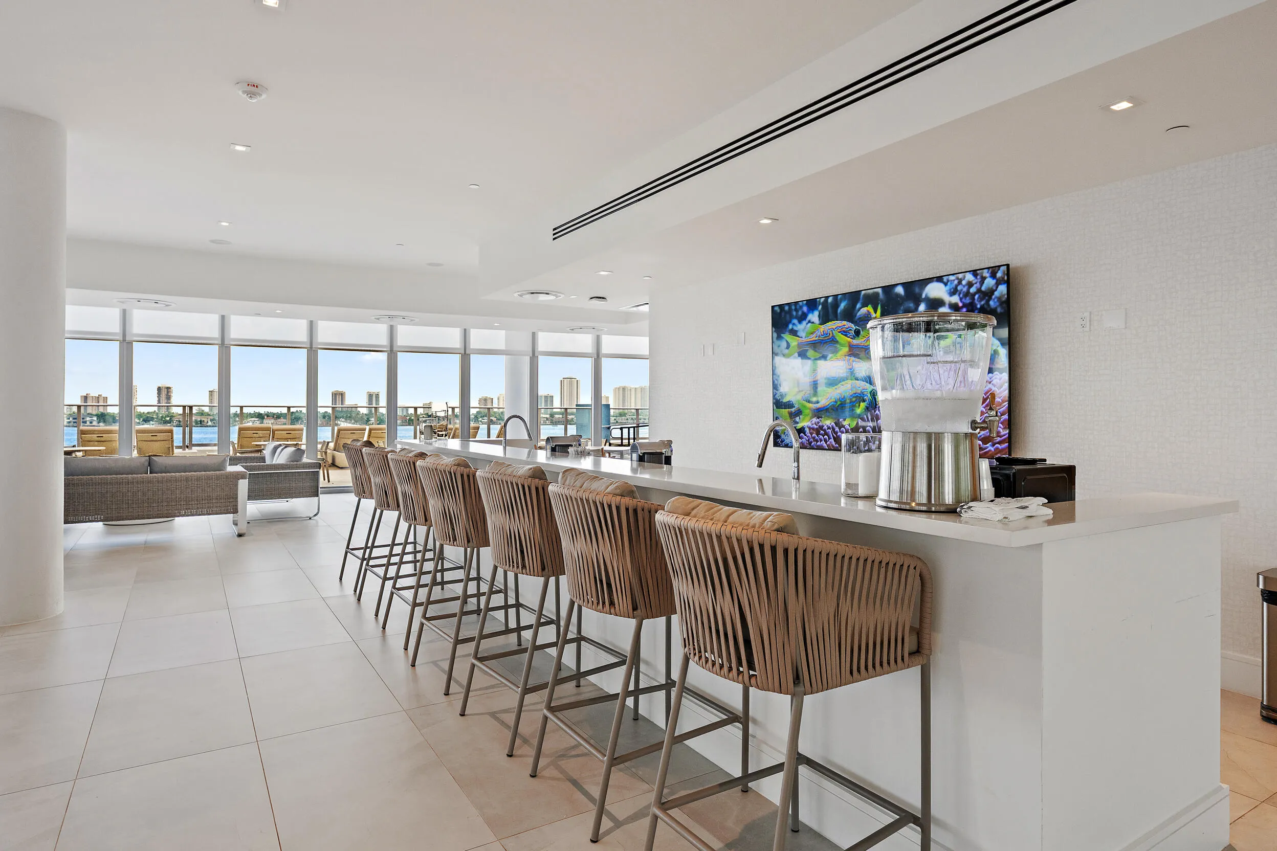 220 Lake Shore Drive #1402