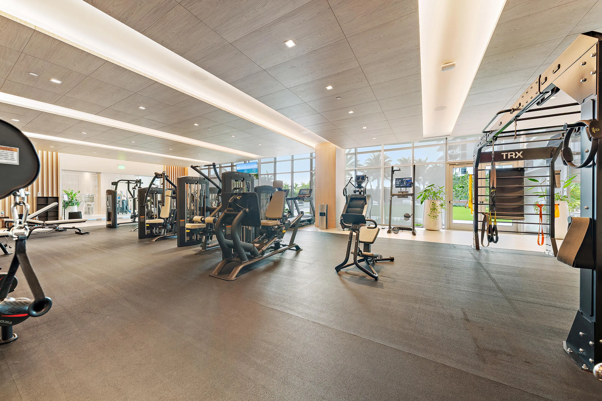 220 Lake Shore Drive #1402