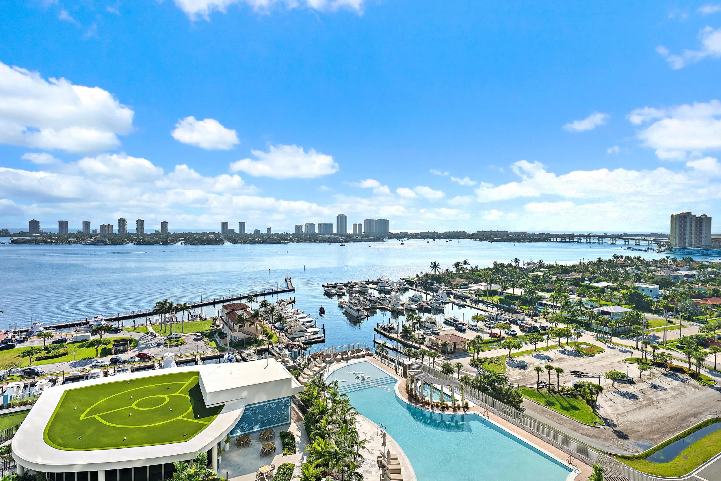 220 Lake Shore Drive #1402