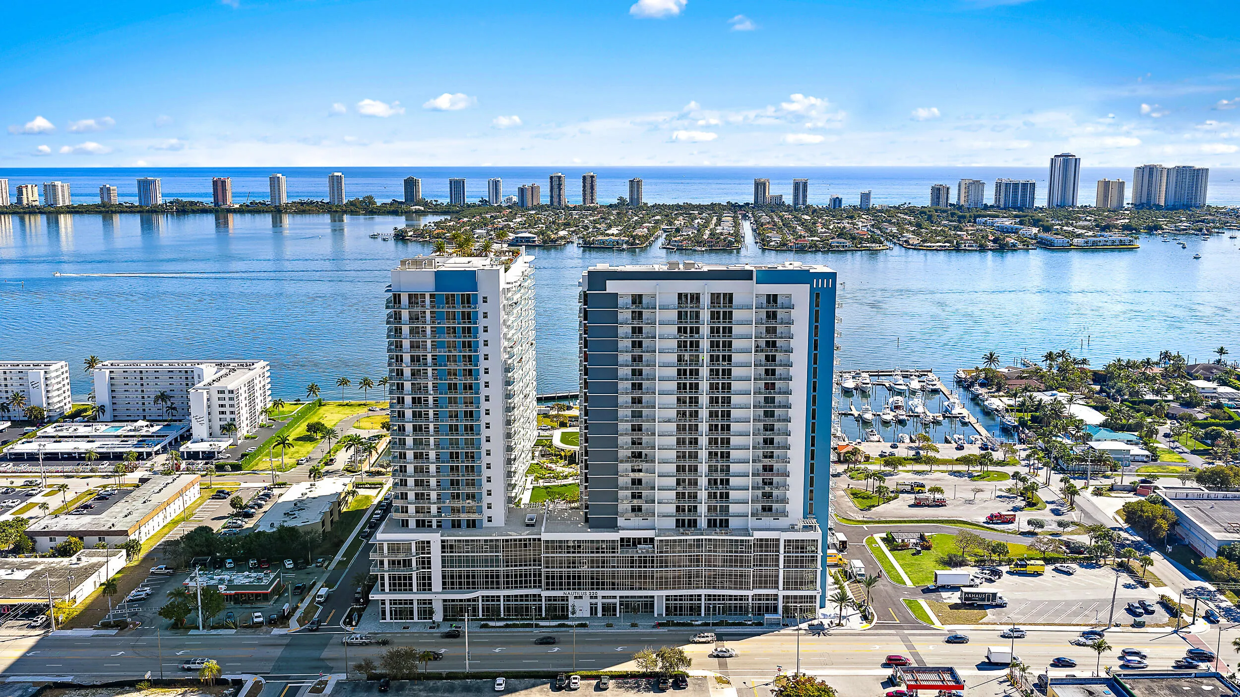 220 Lake Shore Drive #1402