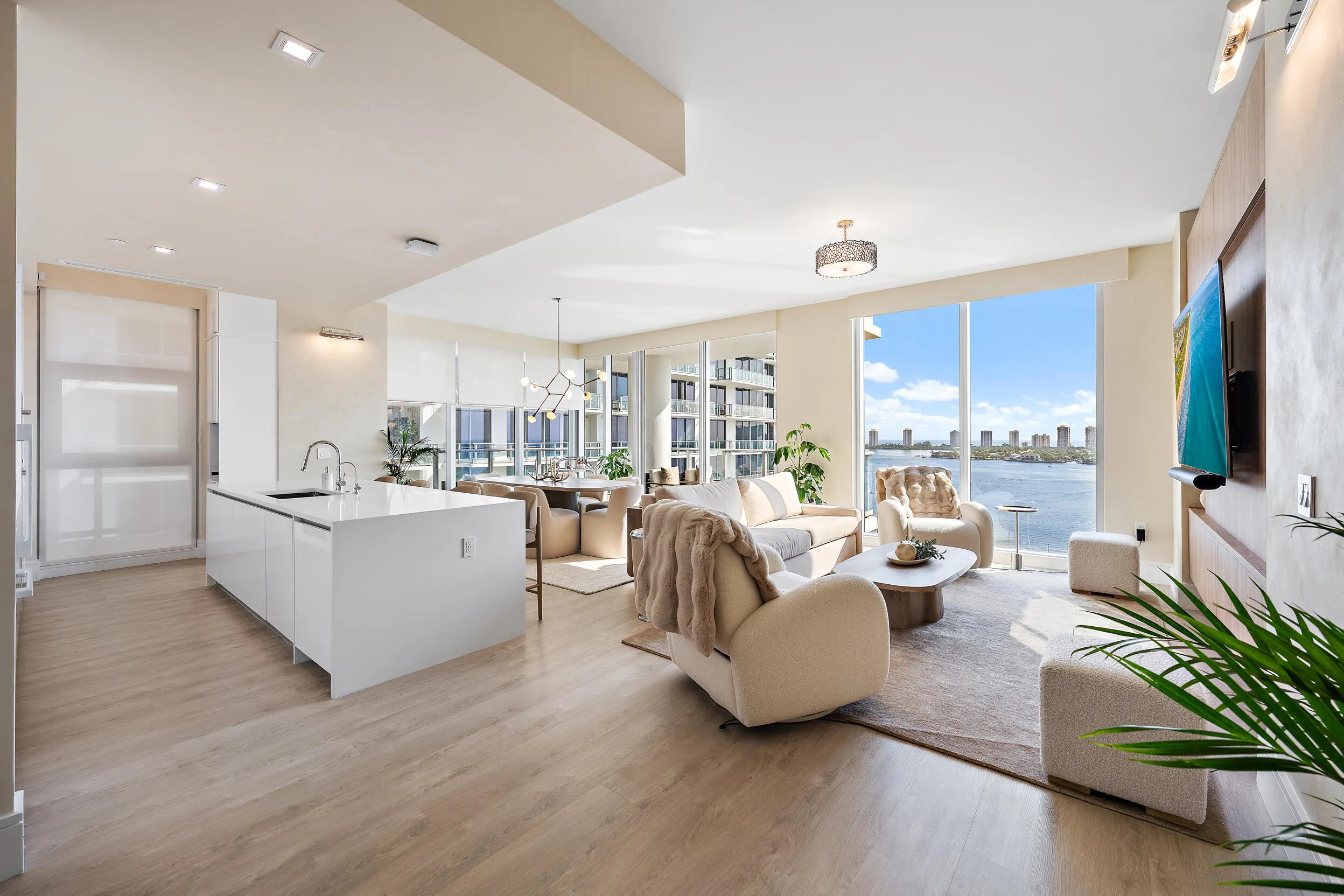 220 Lake Shore Drive #1402