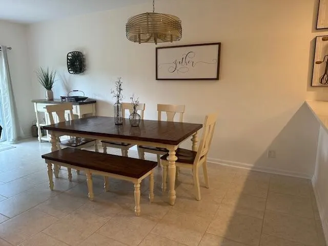 13394 Georgian Court