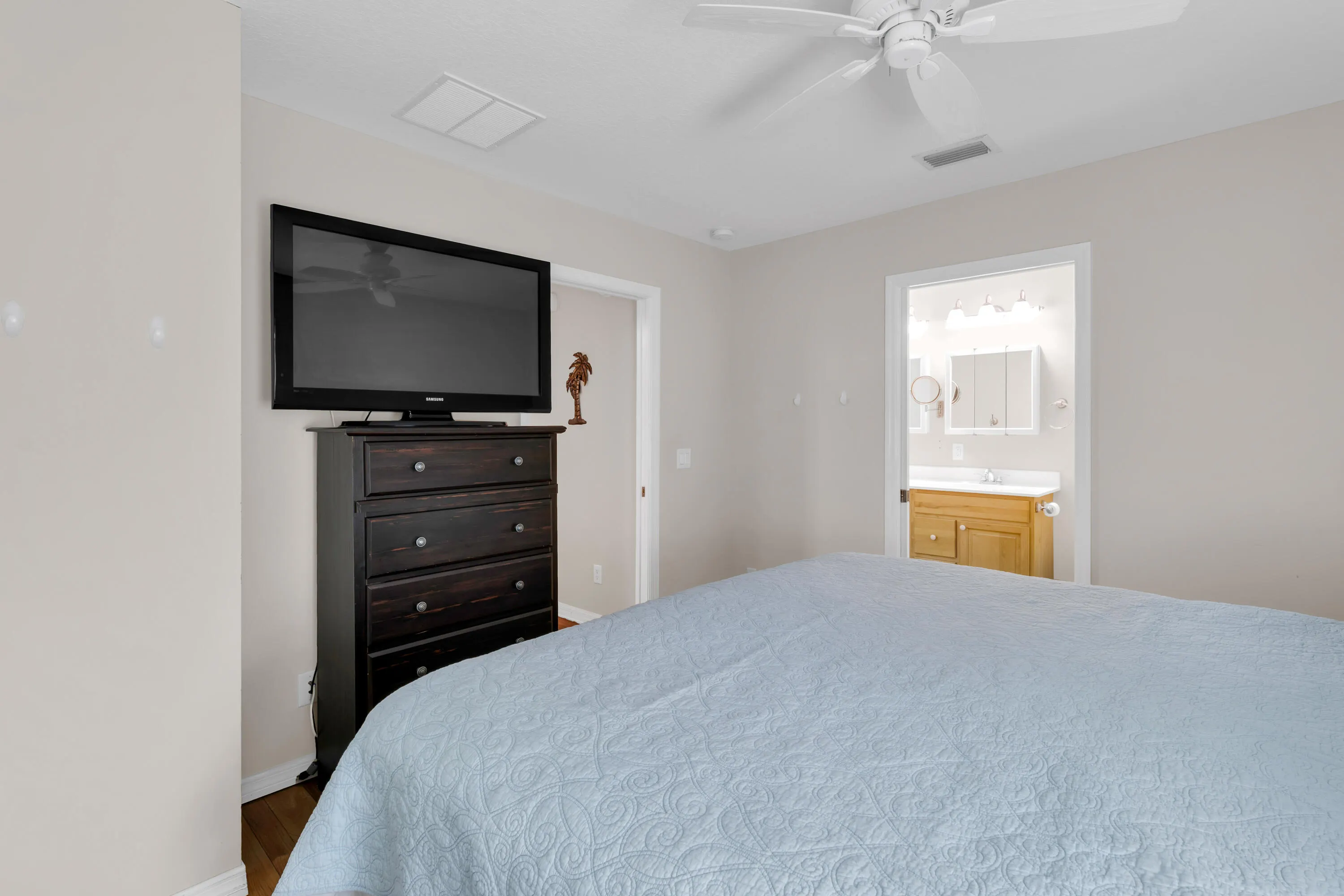 877 Osprey Lane