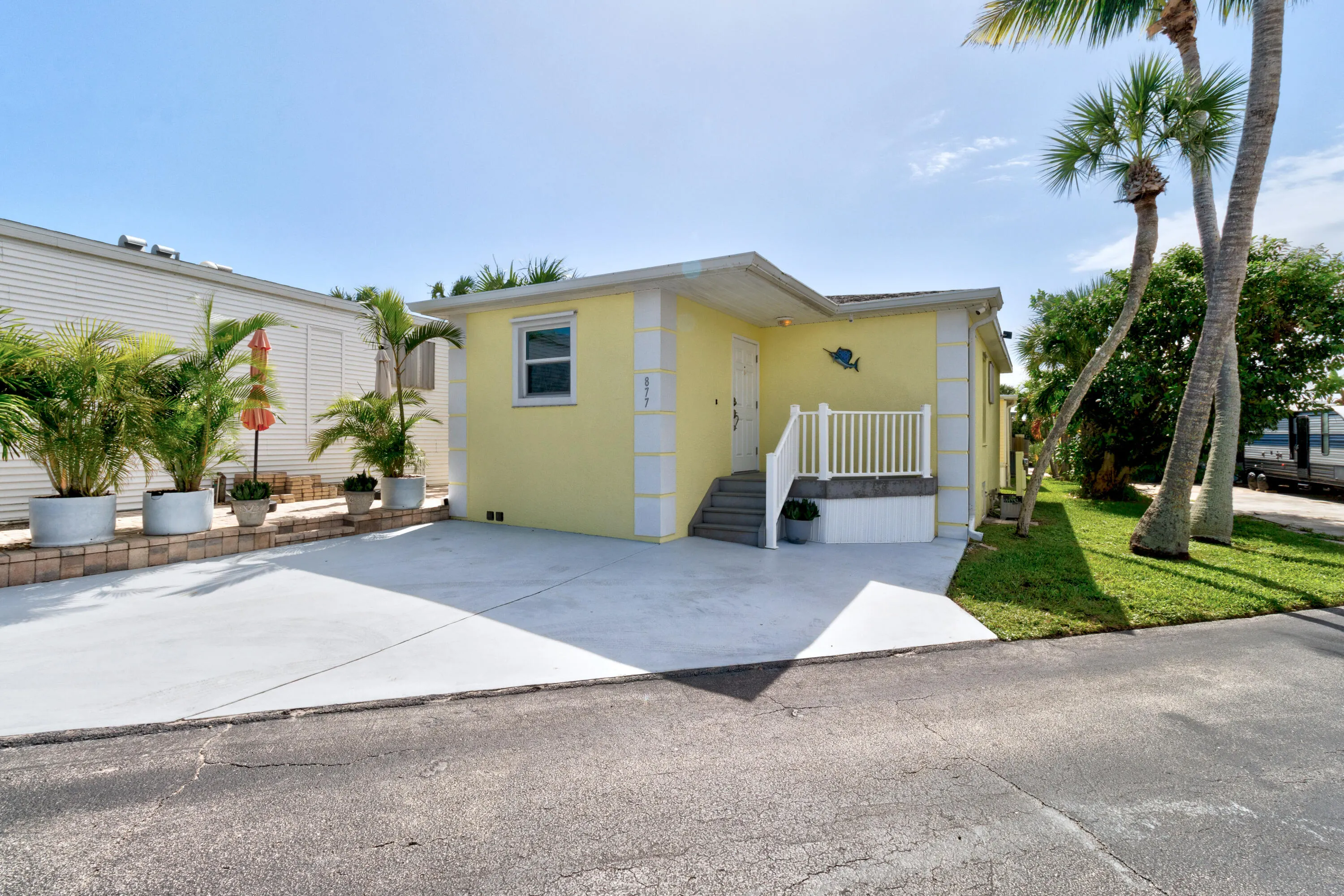 877 Osprey Lane