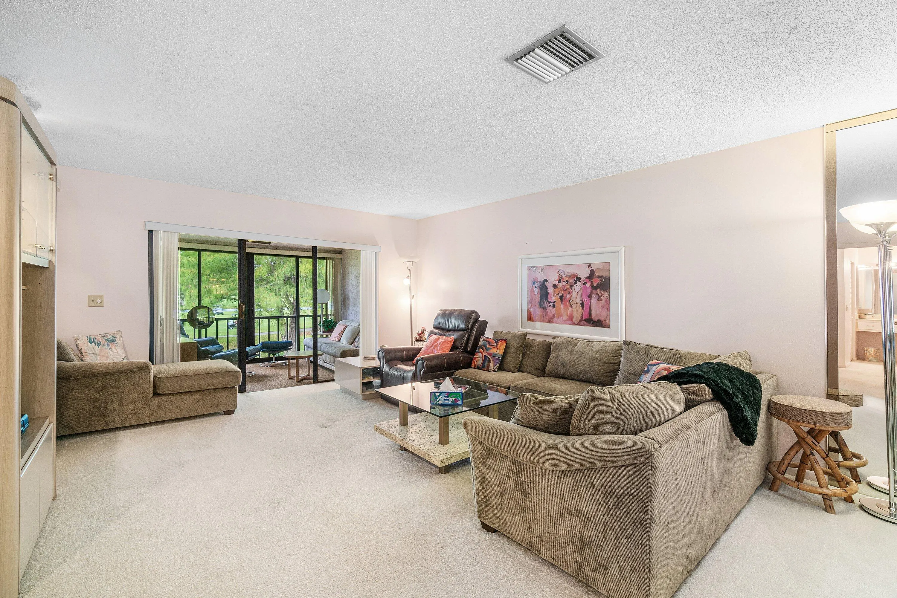 8320 CASA DEL LAGO #D