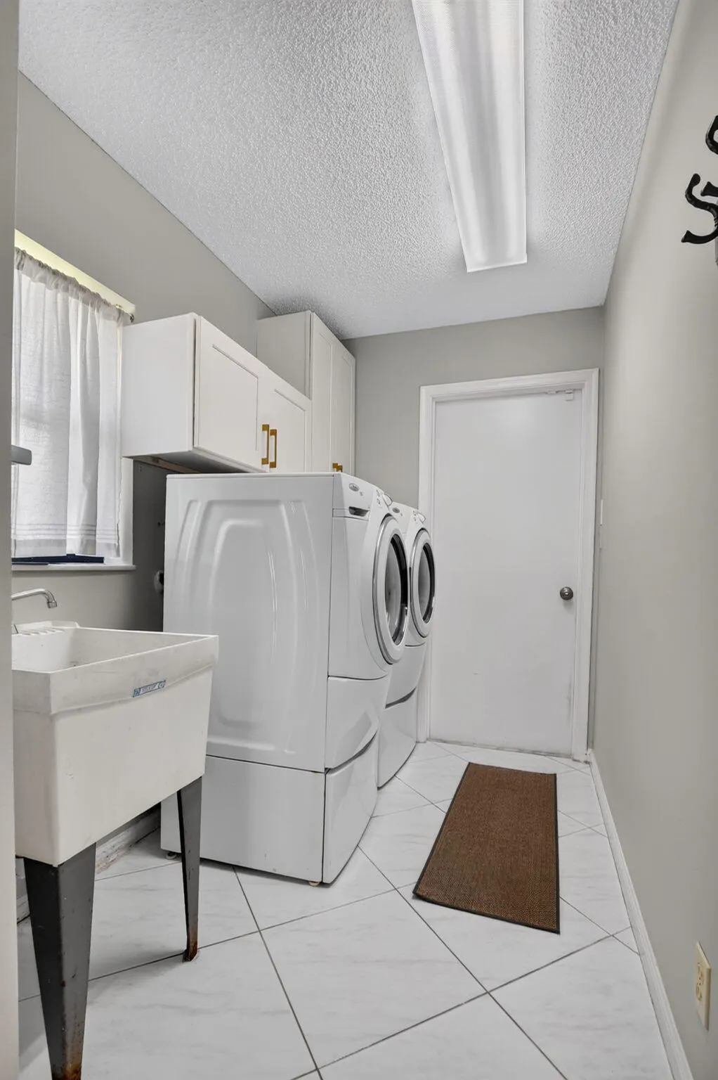 10081 HARBOURTOWN Court