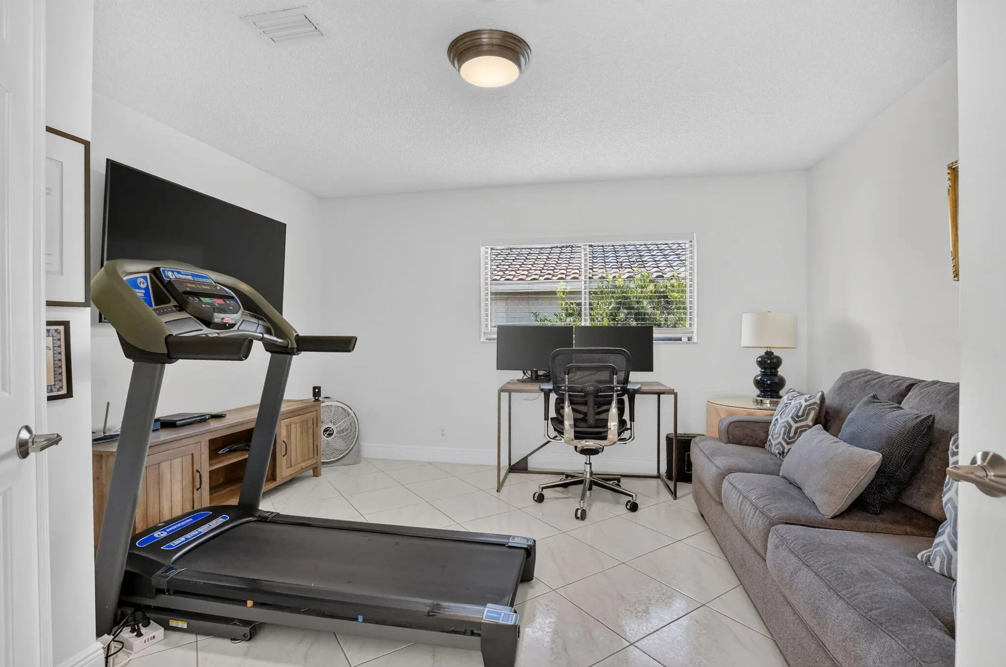 10081 HARBOURTOWN Court