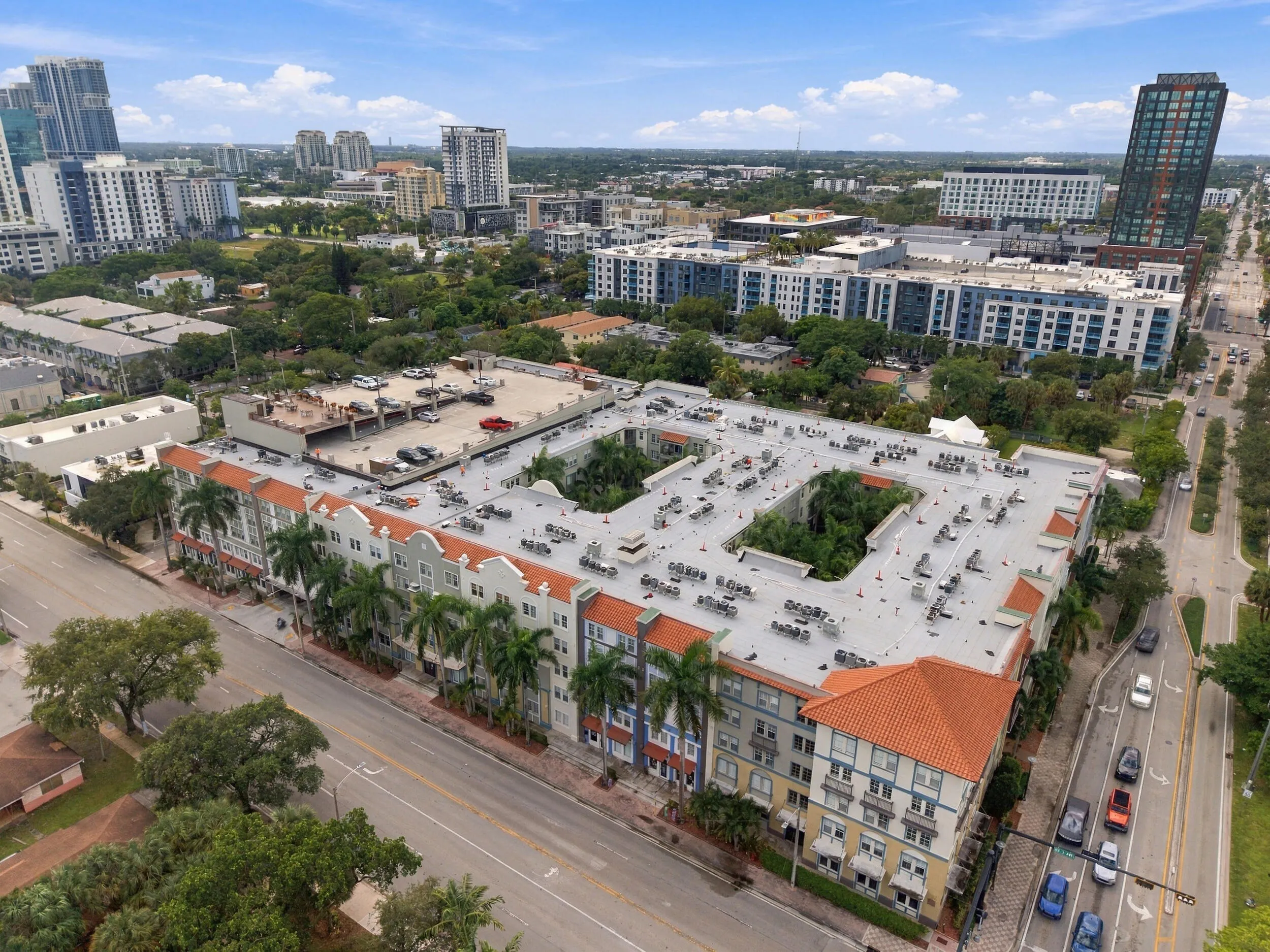 533 NE 3RD Avenue #202