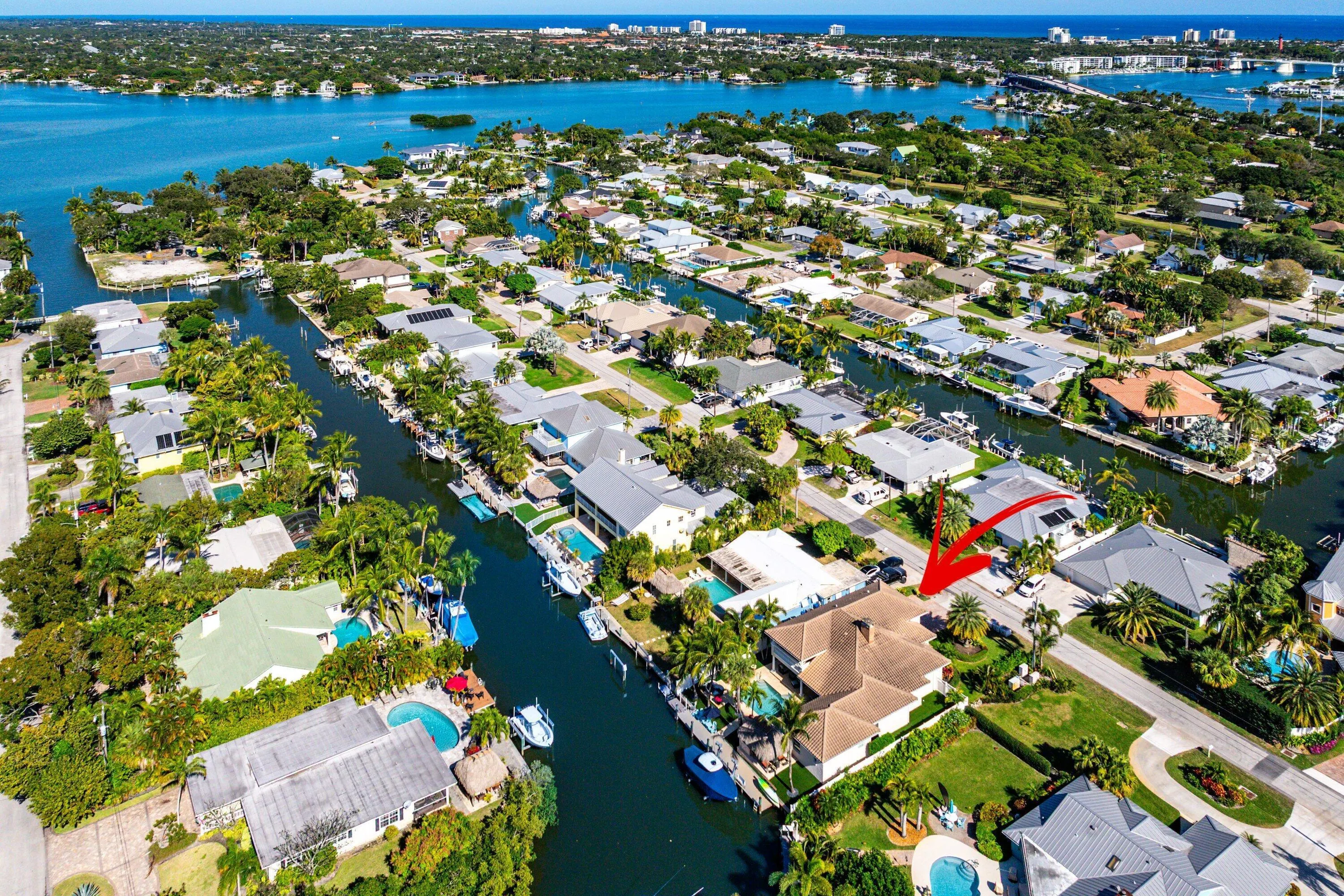906 Dolphin Drive