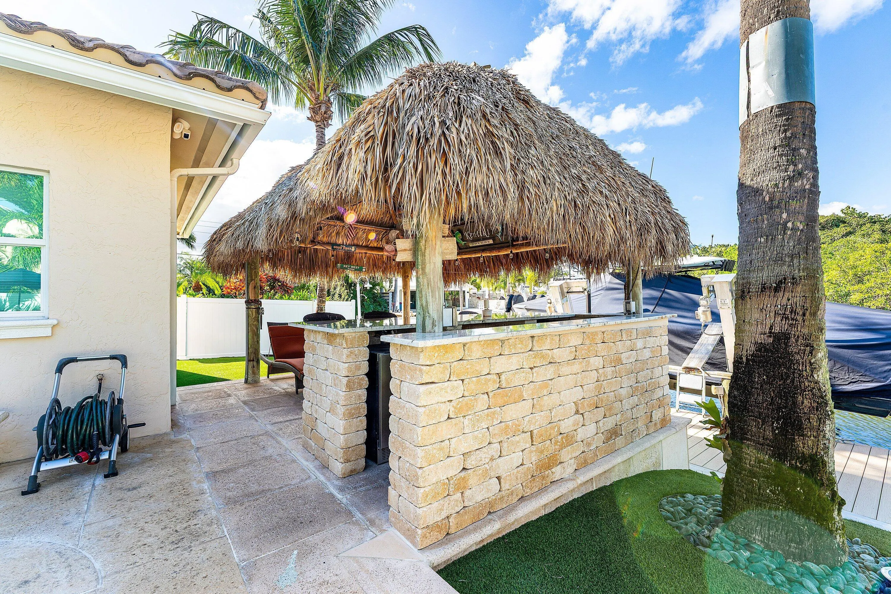 906 Dolphin Drive